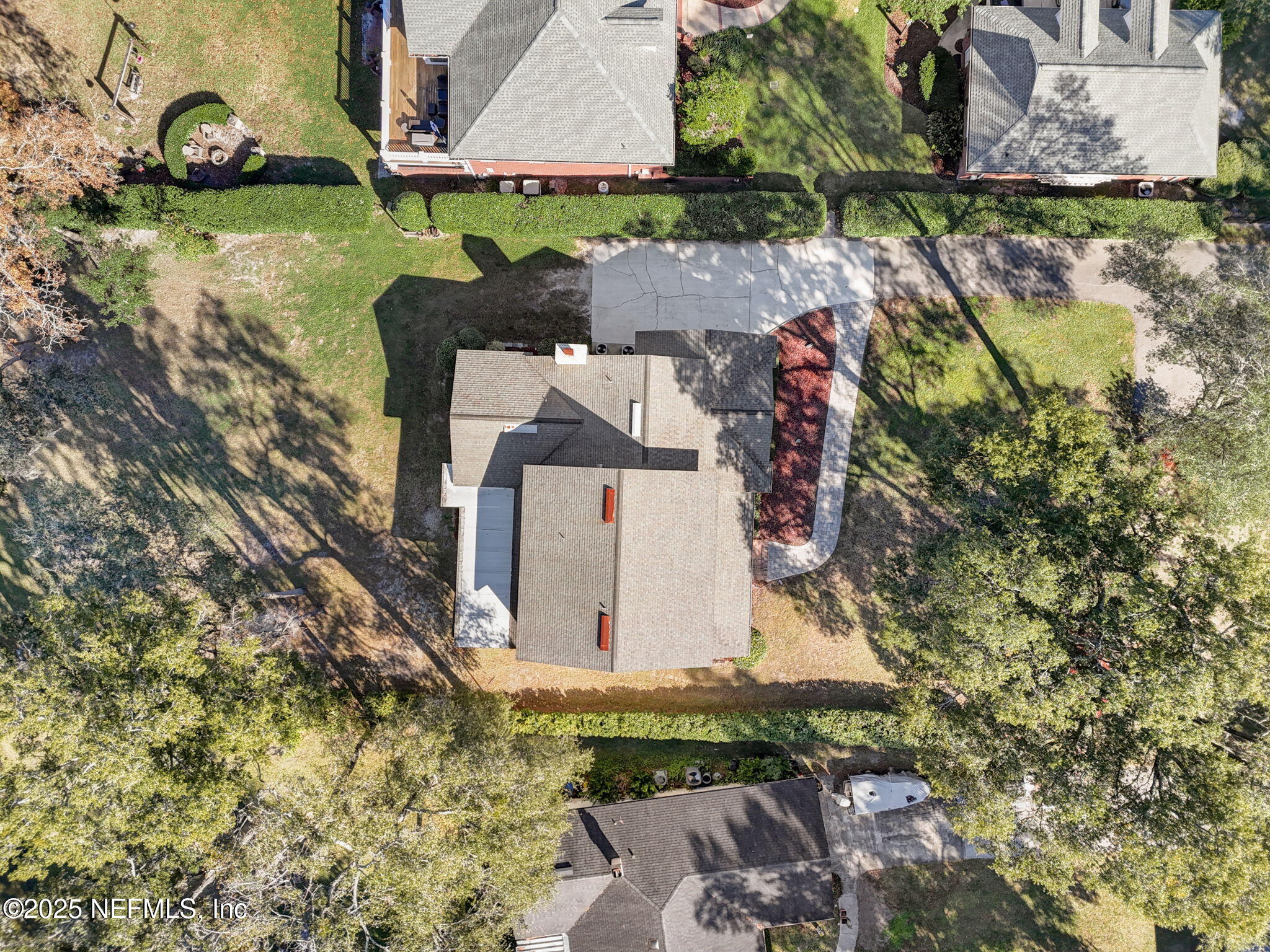 927 ARTHUR MOORE Drive