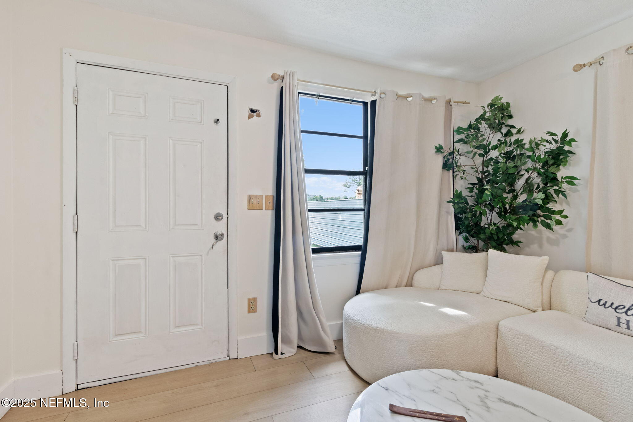 11011 NORMANDY Boulevard