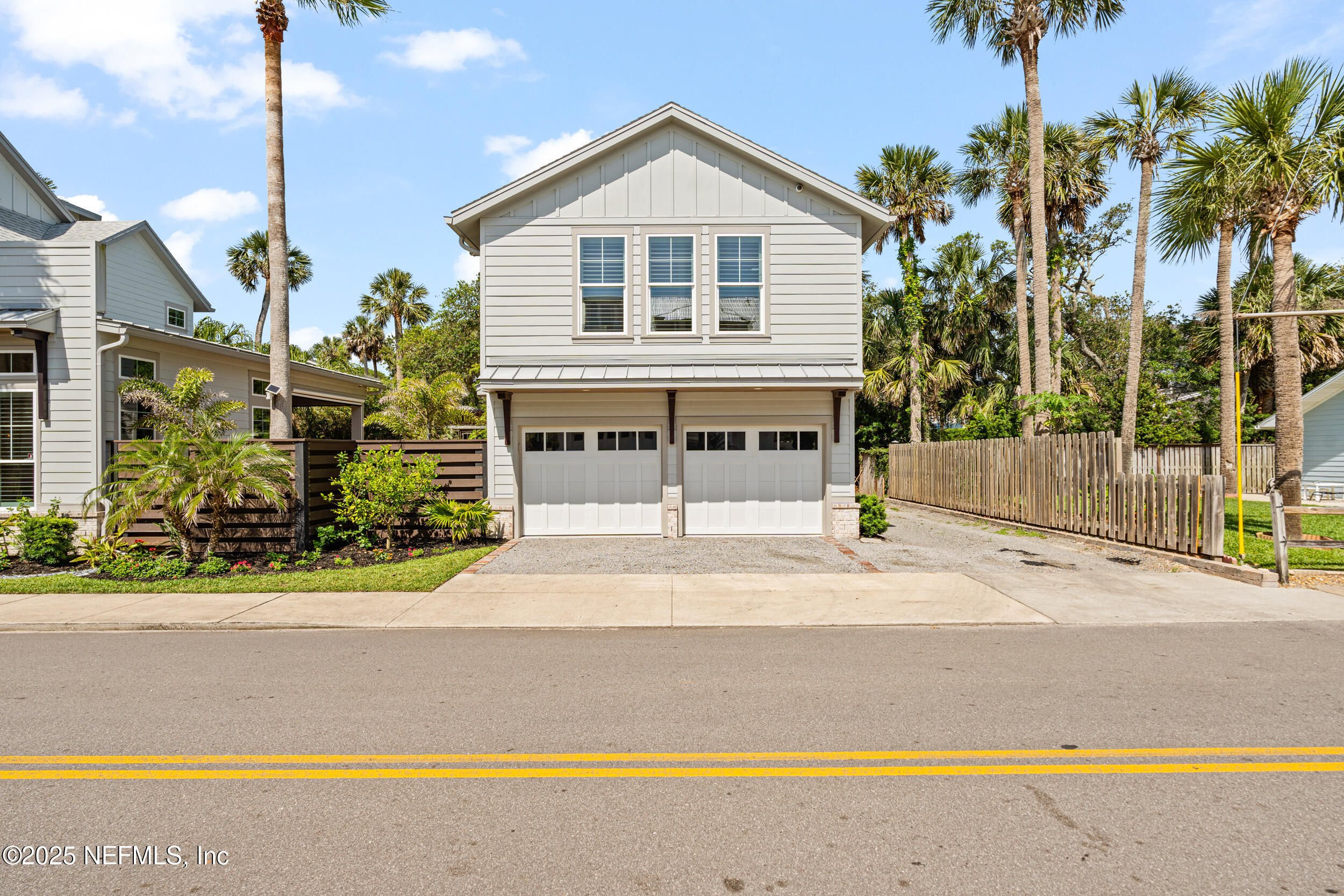 520 E COAST Drive