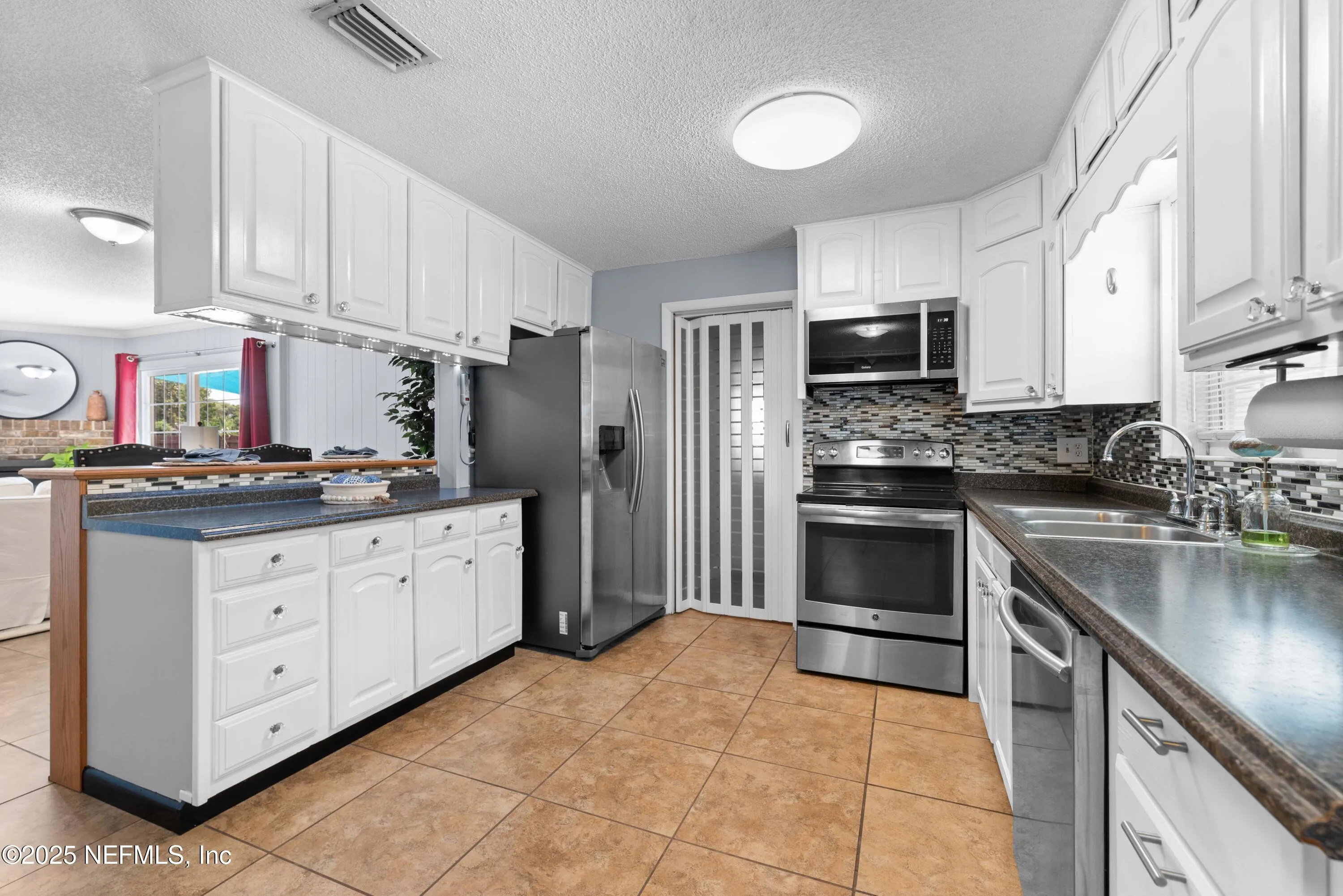 Orange Park, Florida 32073, United States, 3 Bedrooms Bedrooms, ,3 BathroomsBathrooms,Residential,Active,169759