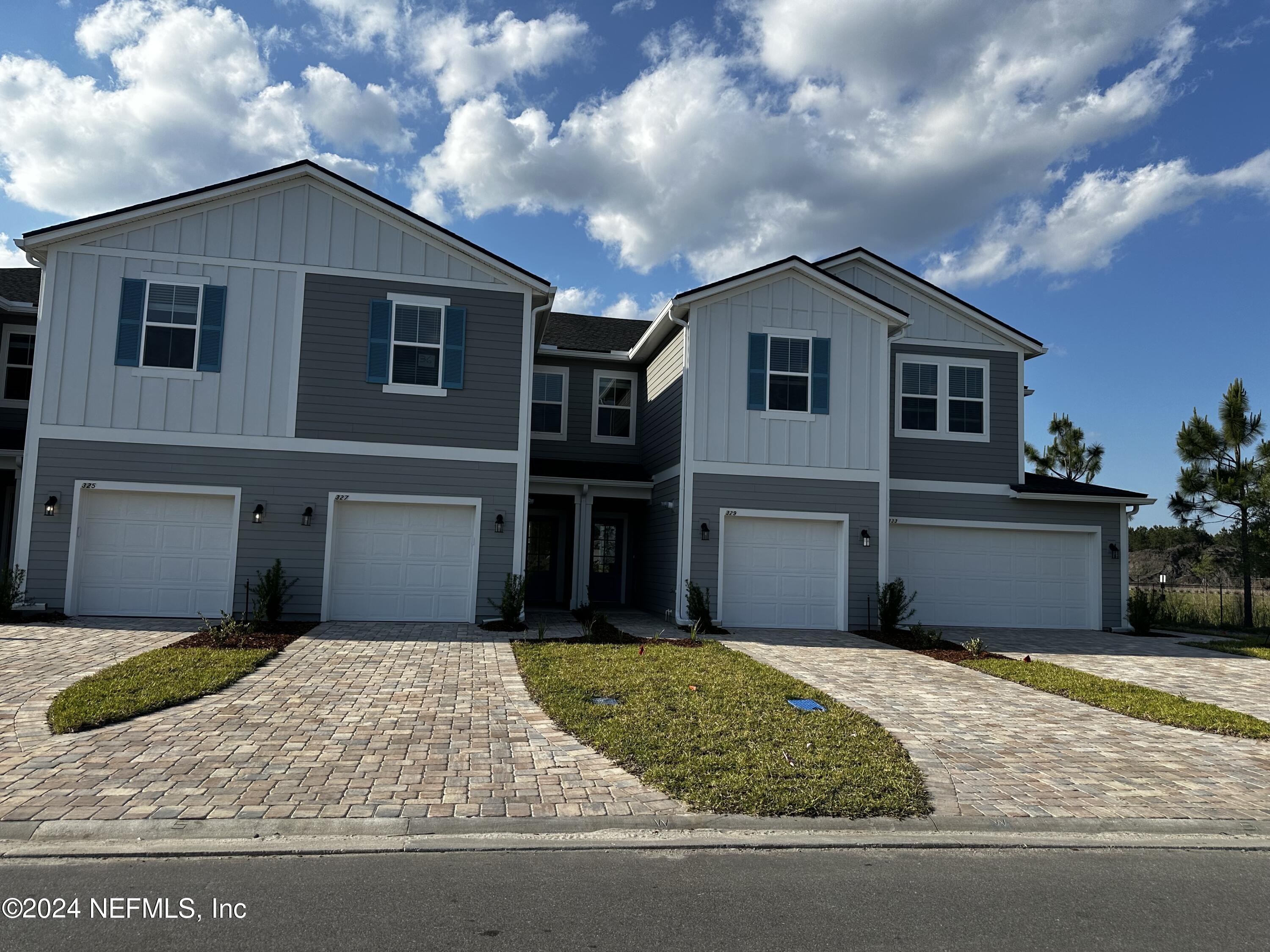 St Augustine, FL home for sale located at 329 Brandon Lks Drive, St Augustine, FL 32092