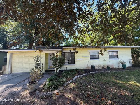 Photo of 7118 PELLIAS Road, Jacksonville, FL 32211 (MLS # 2143485)