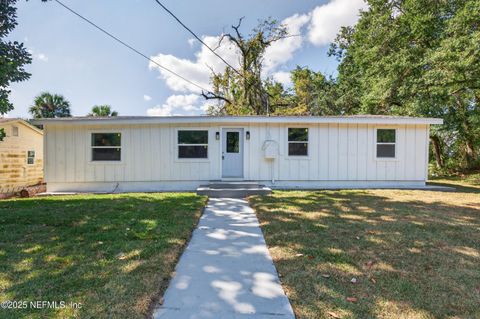 323 N 8TH Street Fernandina Beach FL 32034