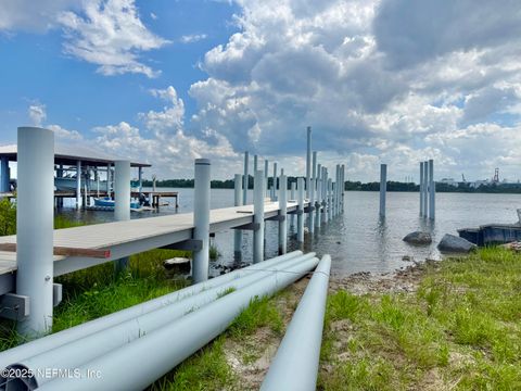 6030 HECKSCHER Drive Jacksonville FL 32226