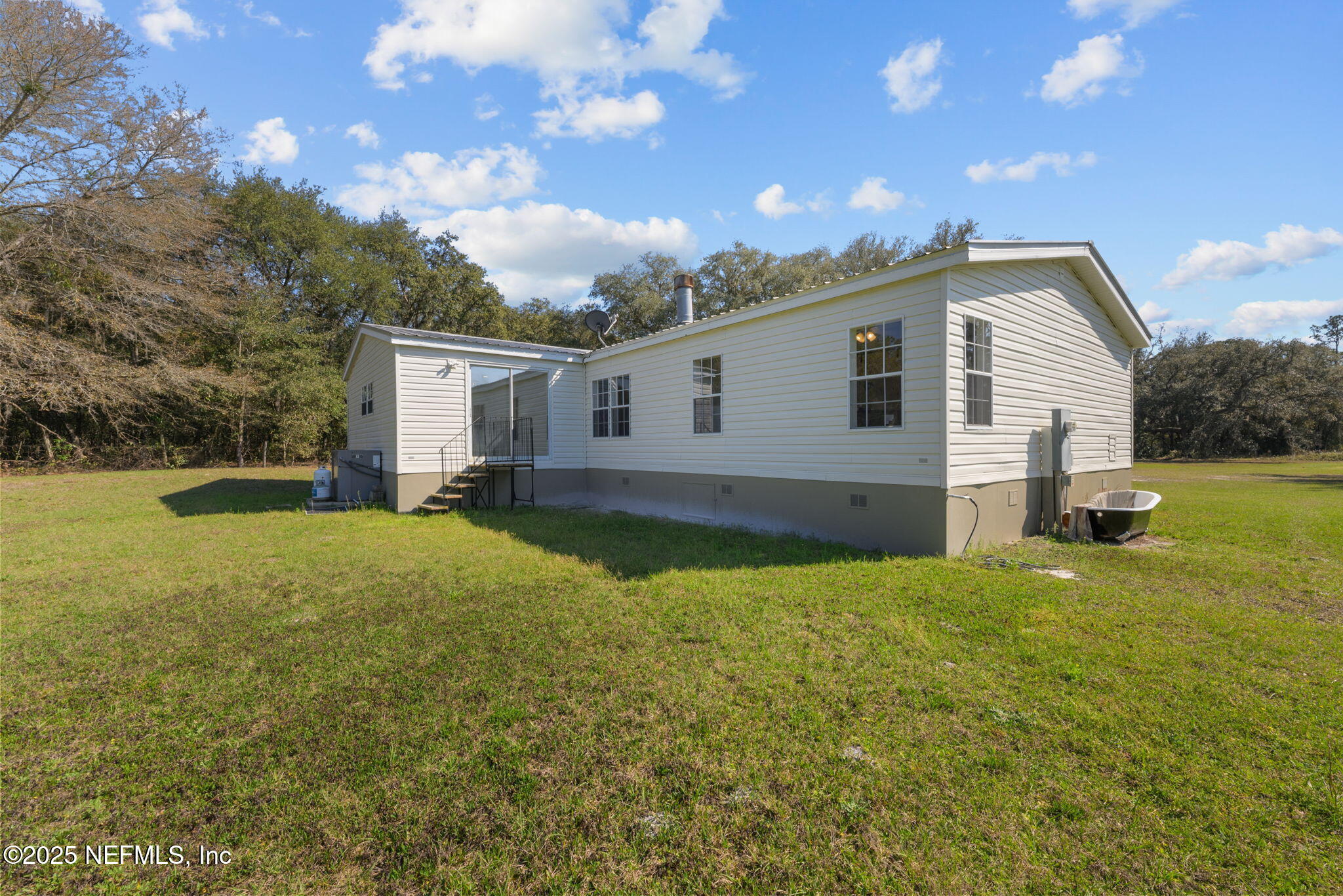 132 WILLIS Road