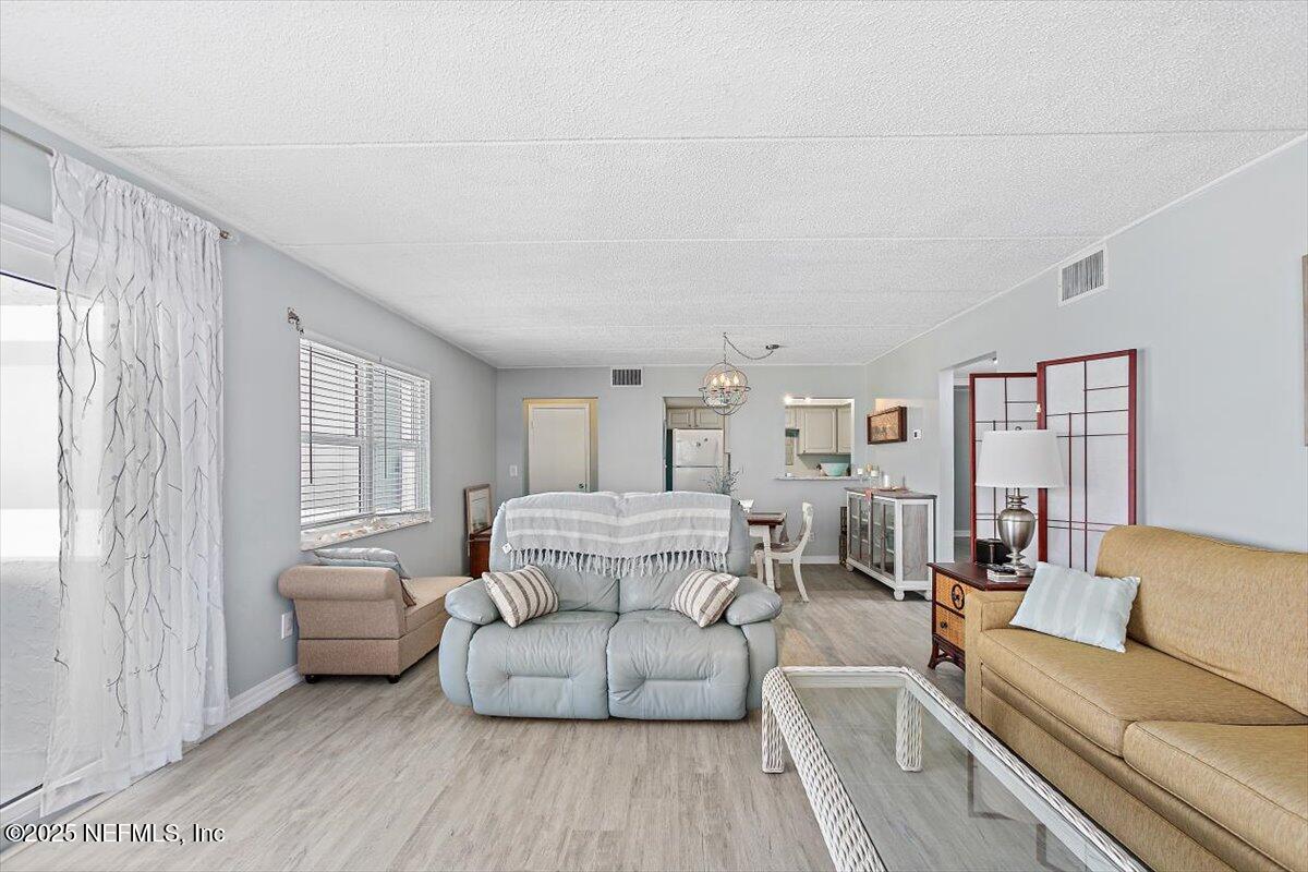 1926 OCEAN SHORE Boulevard 204