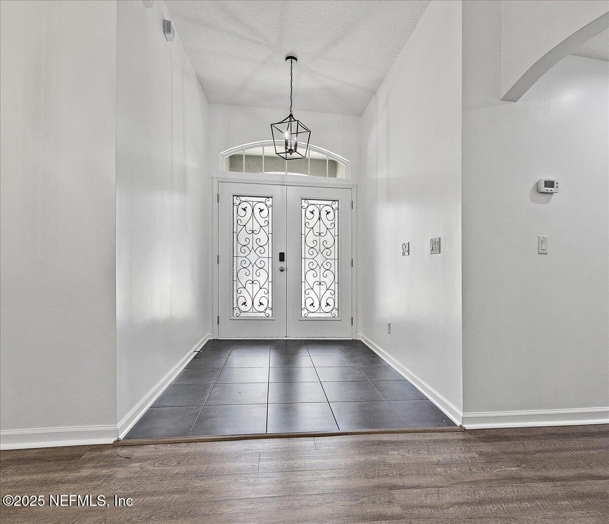 1137 AUTUMN PINES Drive