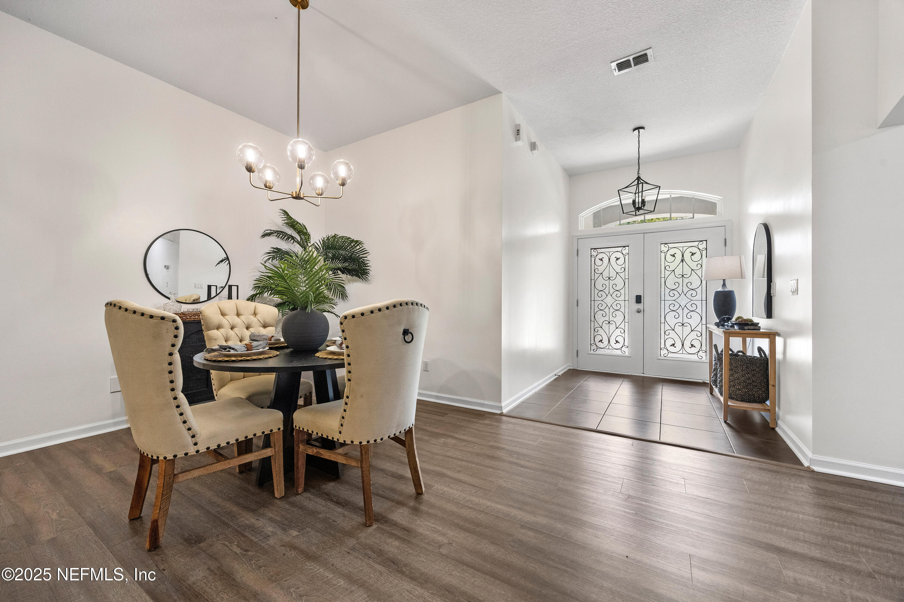 1137 AUTUMN PINES Drive