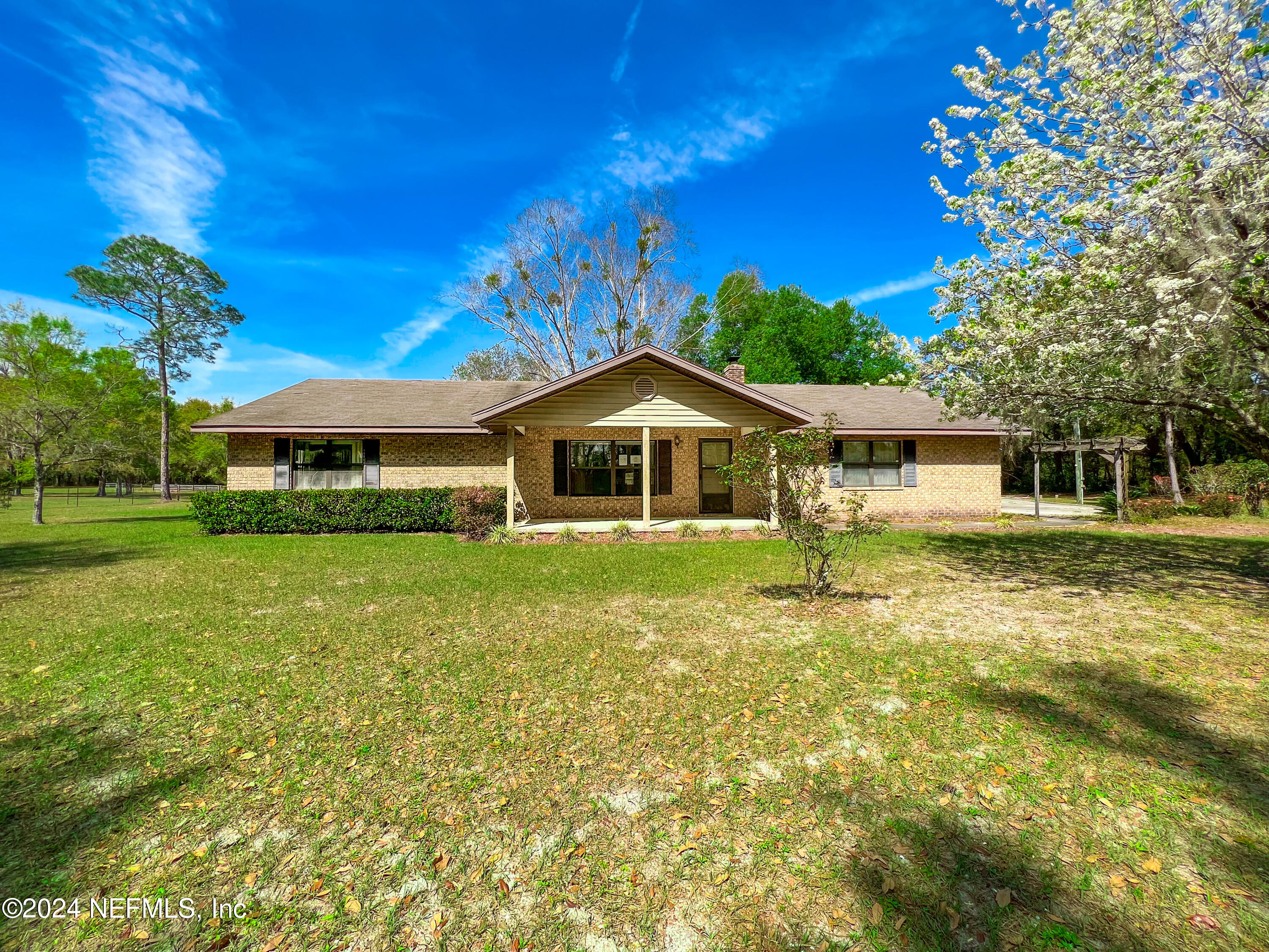 Lake City, FL home for sale located at 943 SE Alfred Markham Street, Lake City, FL 32025