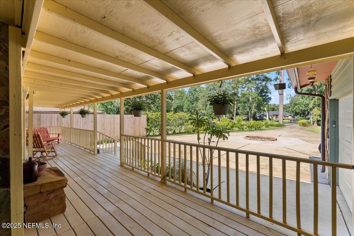1163 EAGLE BEND Court