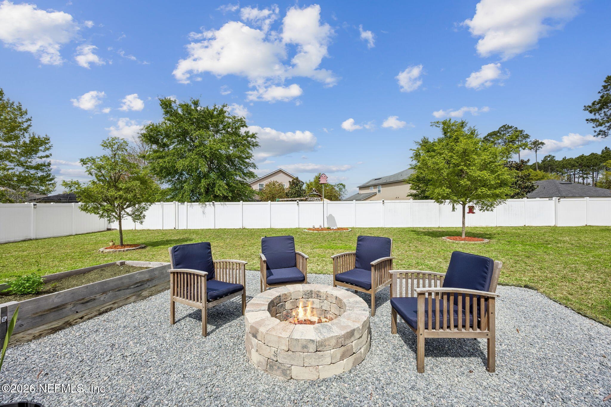 85167 AMARYLLIS Court