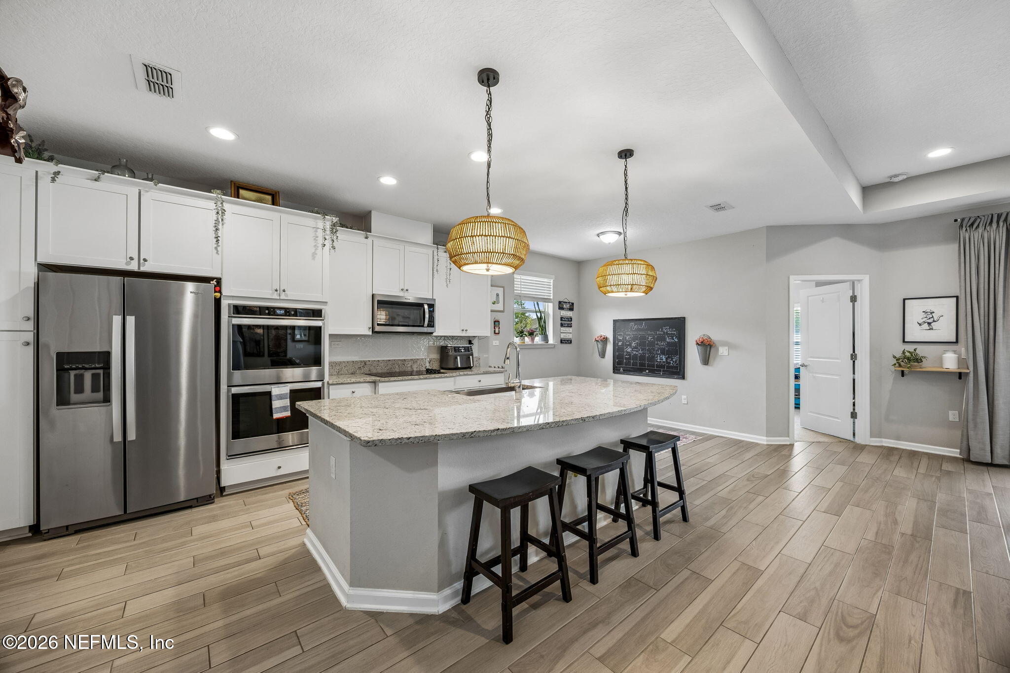 85167 AMARYLLIS Court