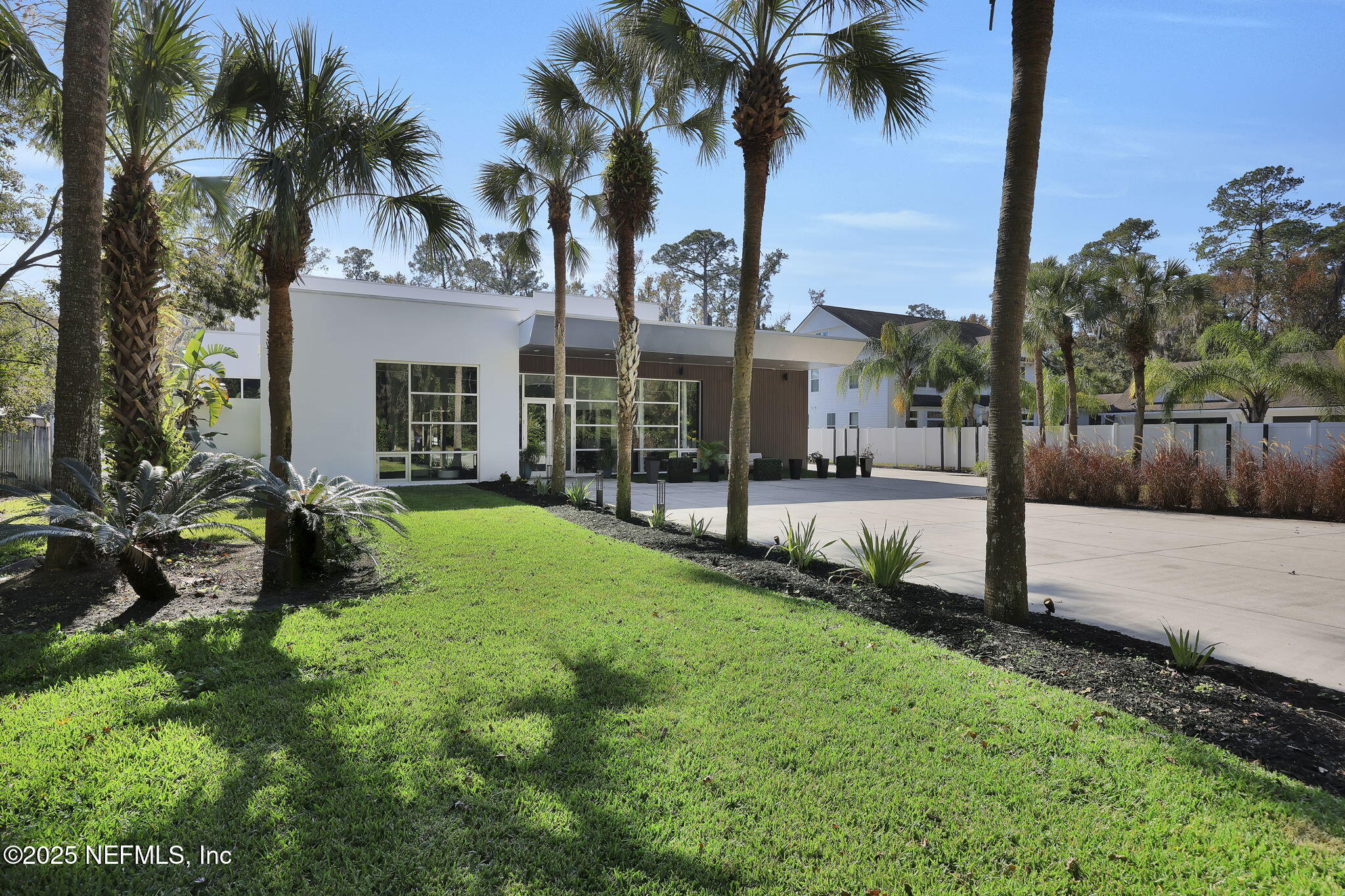 2926 SCOTT MILL Lane