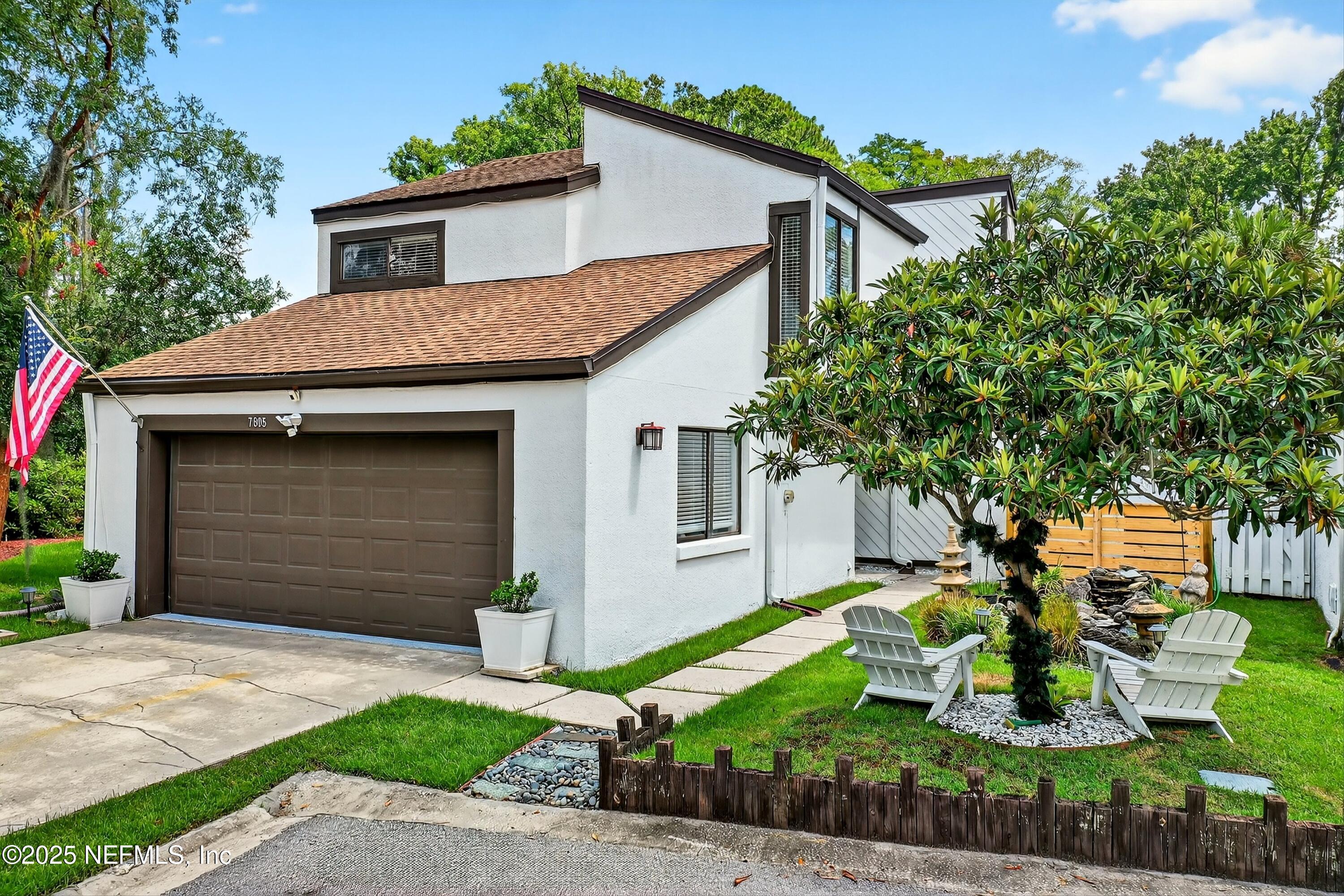 7805 BAYMEADOWS Circle W