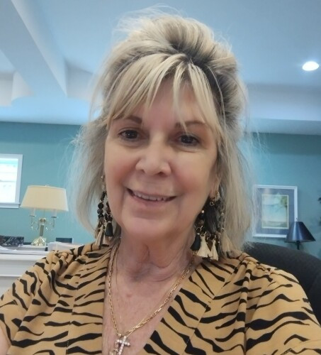 This is a photo of REBECCA DAVIS. This professional services MELROSE, FL 32666 and the surrounding areas.