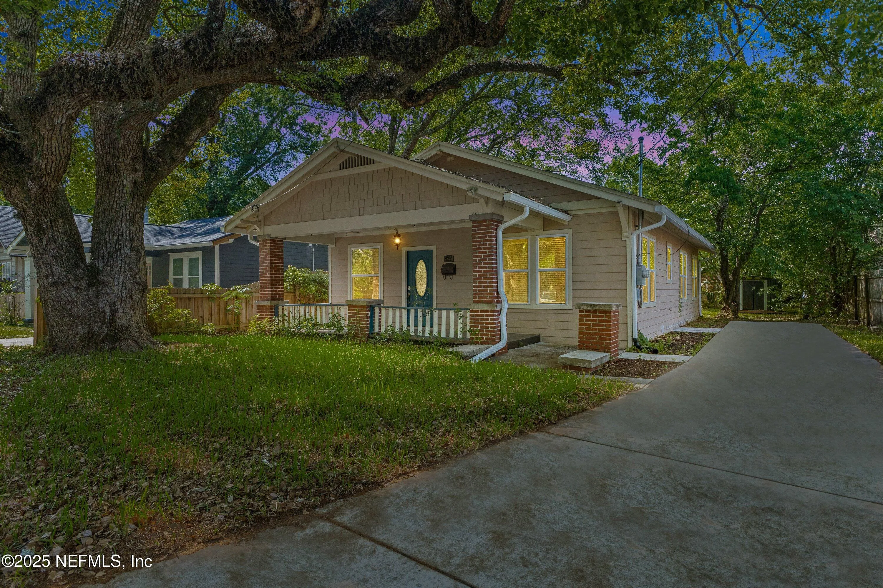 Jacksonville, Florida 32205, United States, 2 Bedrooms Bedrooms, ,1 BathroomBathrooms,Residential,Active,116044