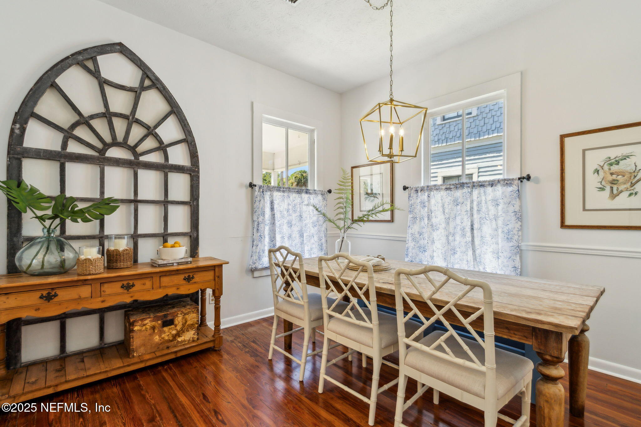 306 S 7TH Street