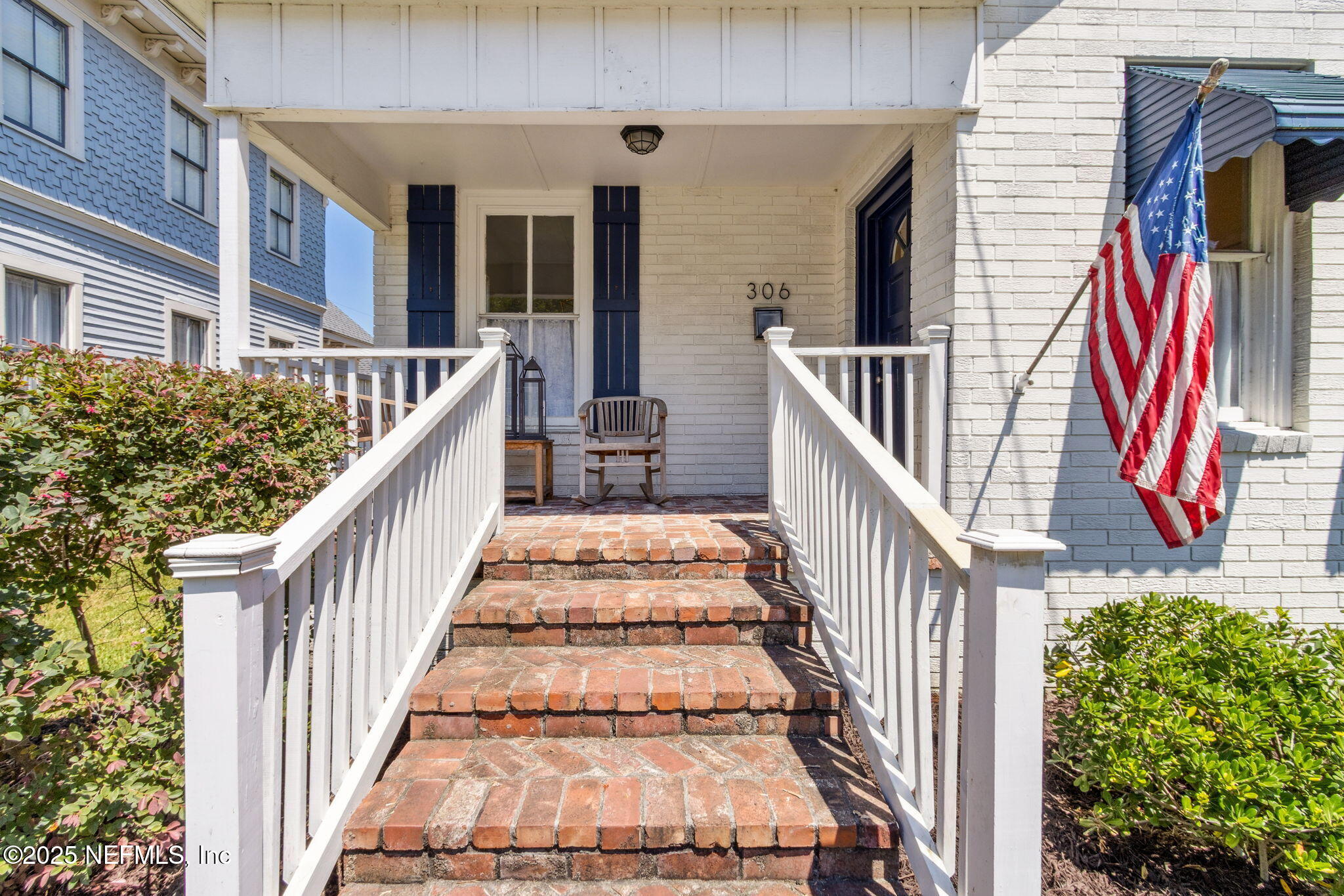 306 S 7TH Street