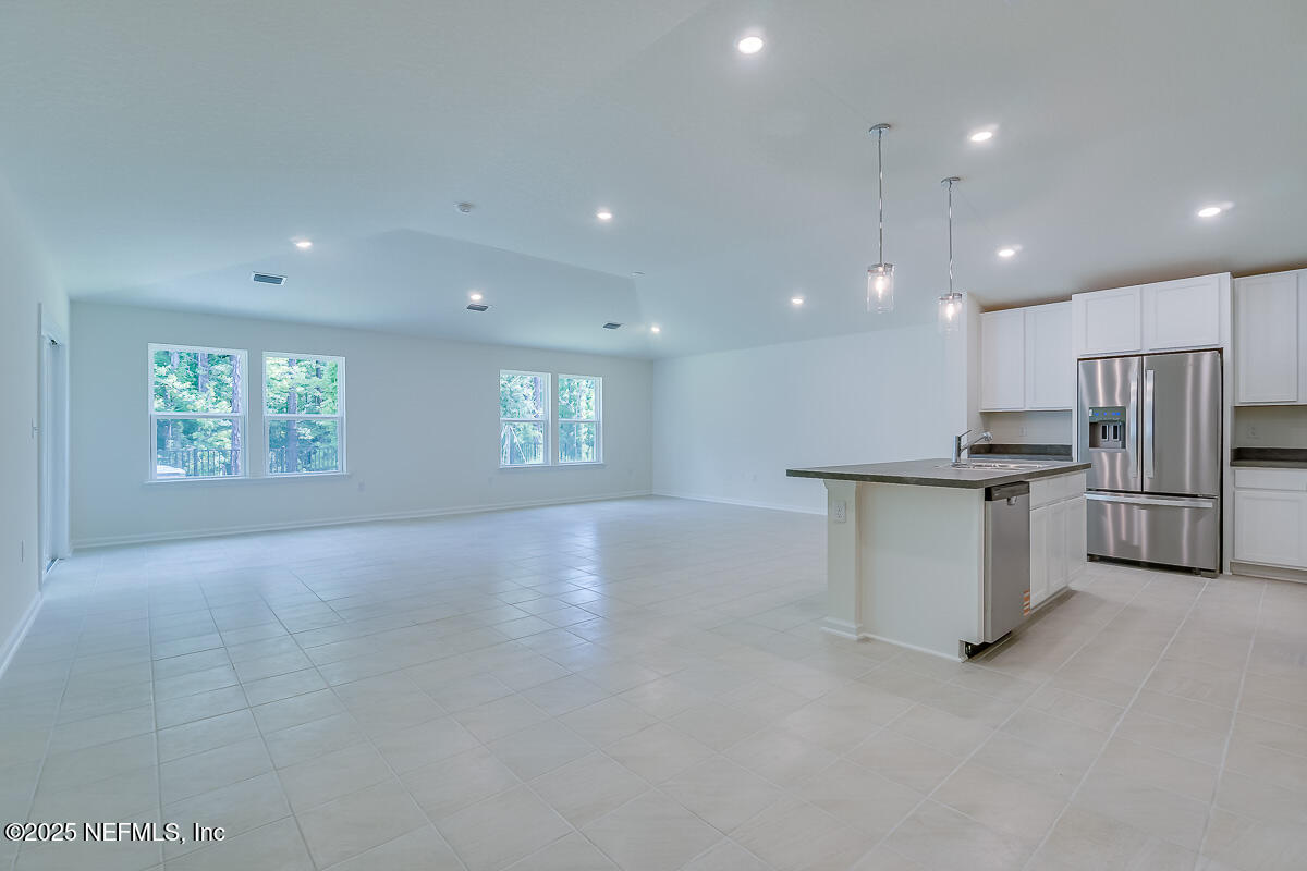 2917 MONROE LAKES Terrace