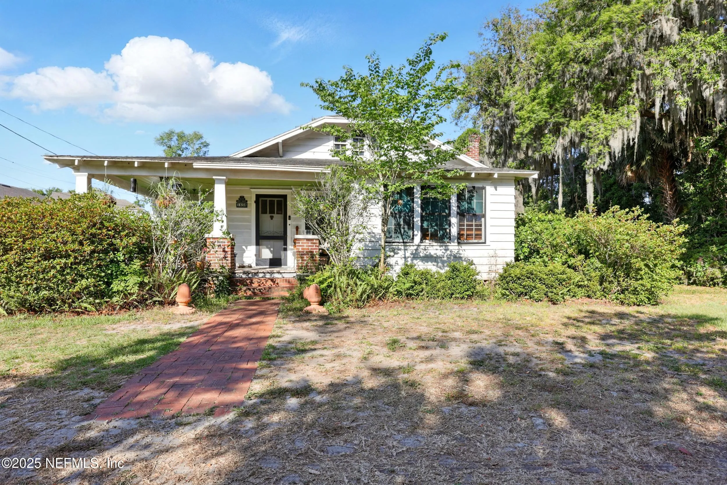 Jacksonville, Florida 32207, United States, 3 Bedrooms Bedrooms, ,3 BathroomsBathrooms,Residential,Pending,125209