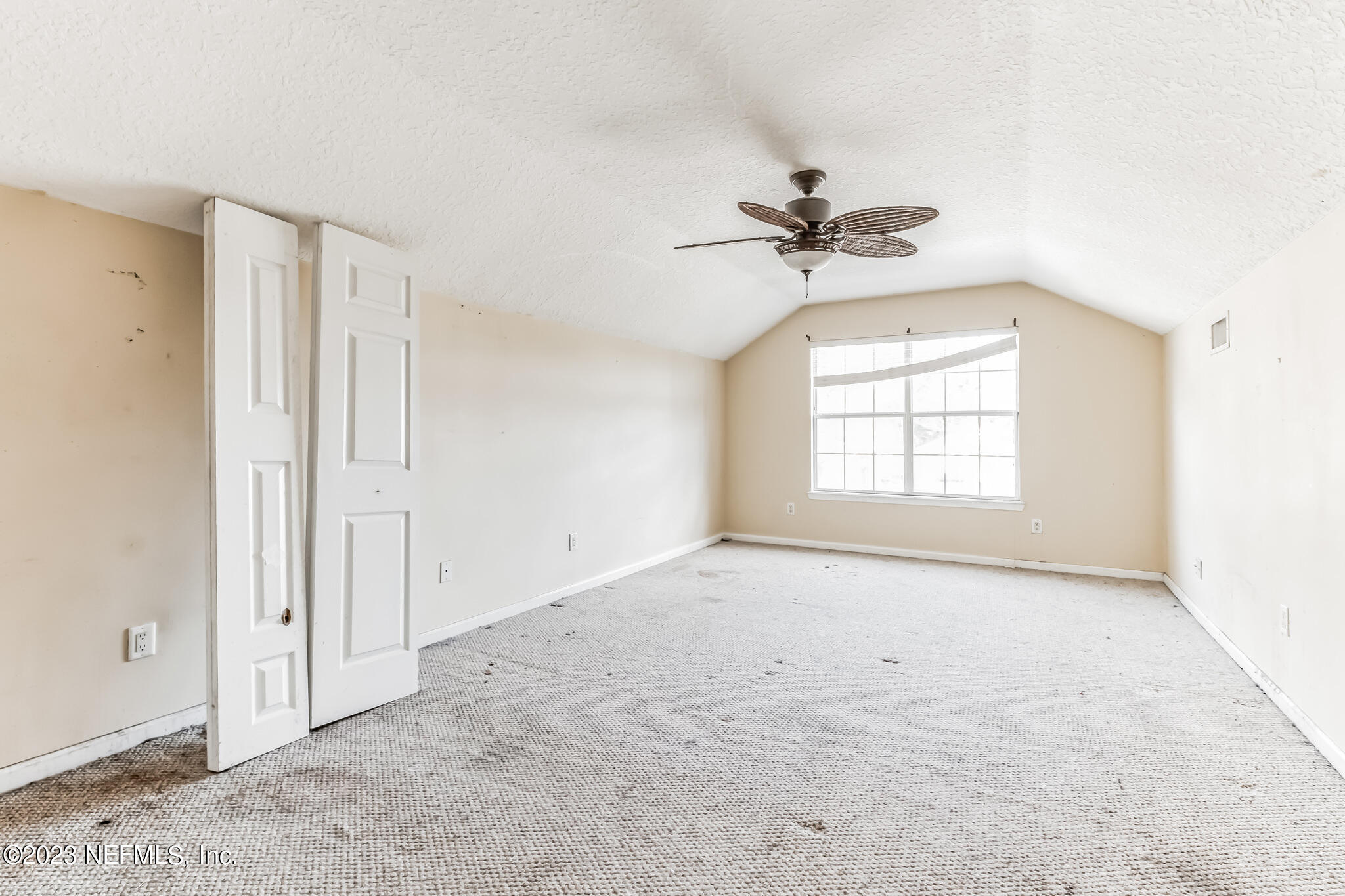 Photo 23 of 29 of 1136 DURBIN PARKE Drive house