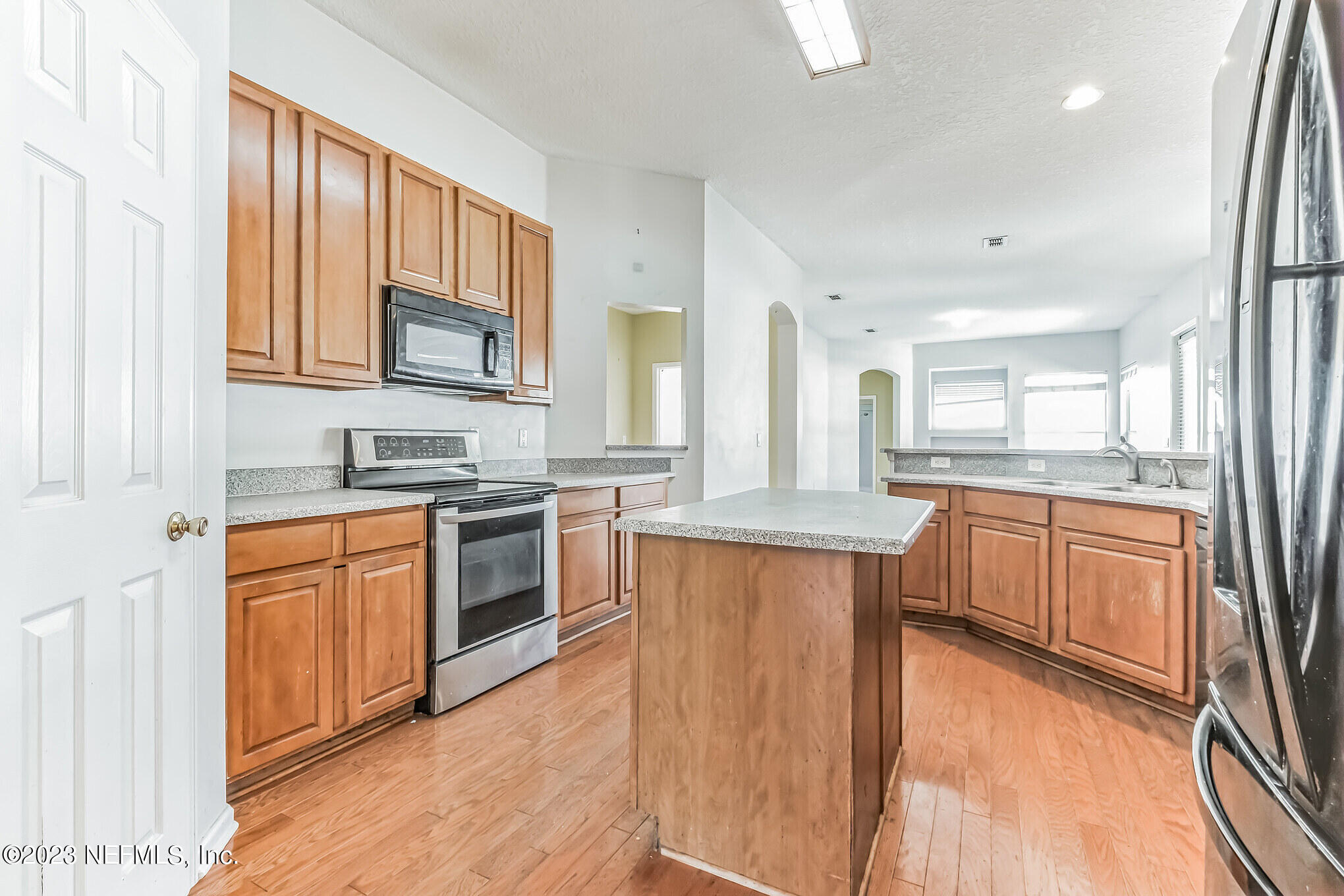 Photo 20 of 29 of 1136 DURBIN PARKE Drive house