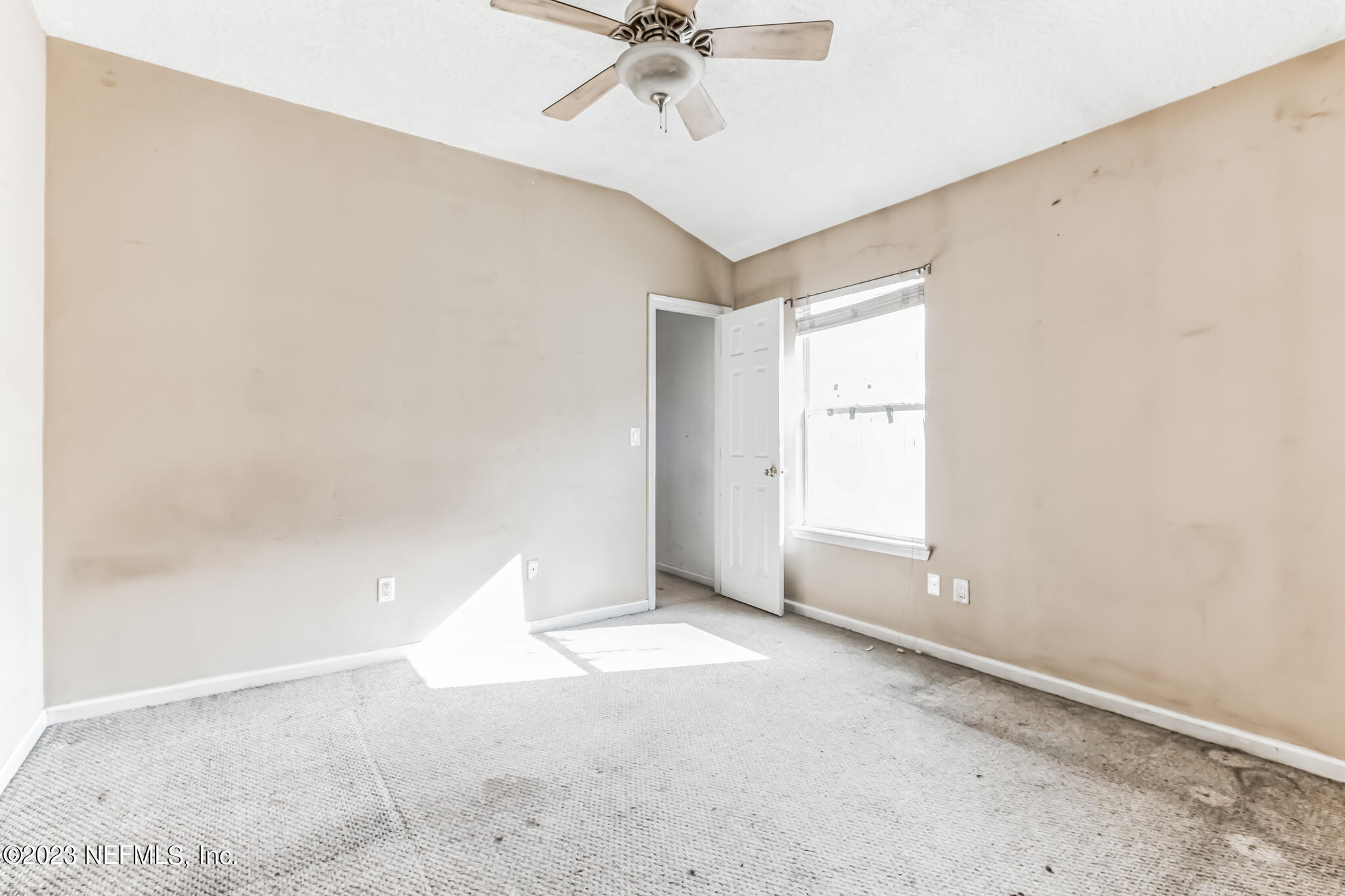 Photo 18 of 29 of 1136 DURBIN PARKE Drive house