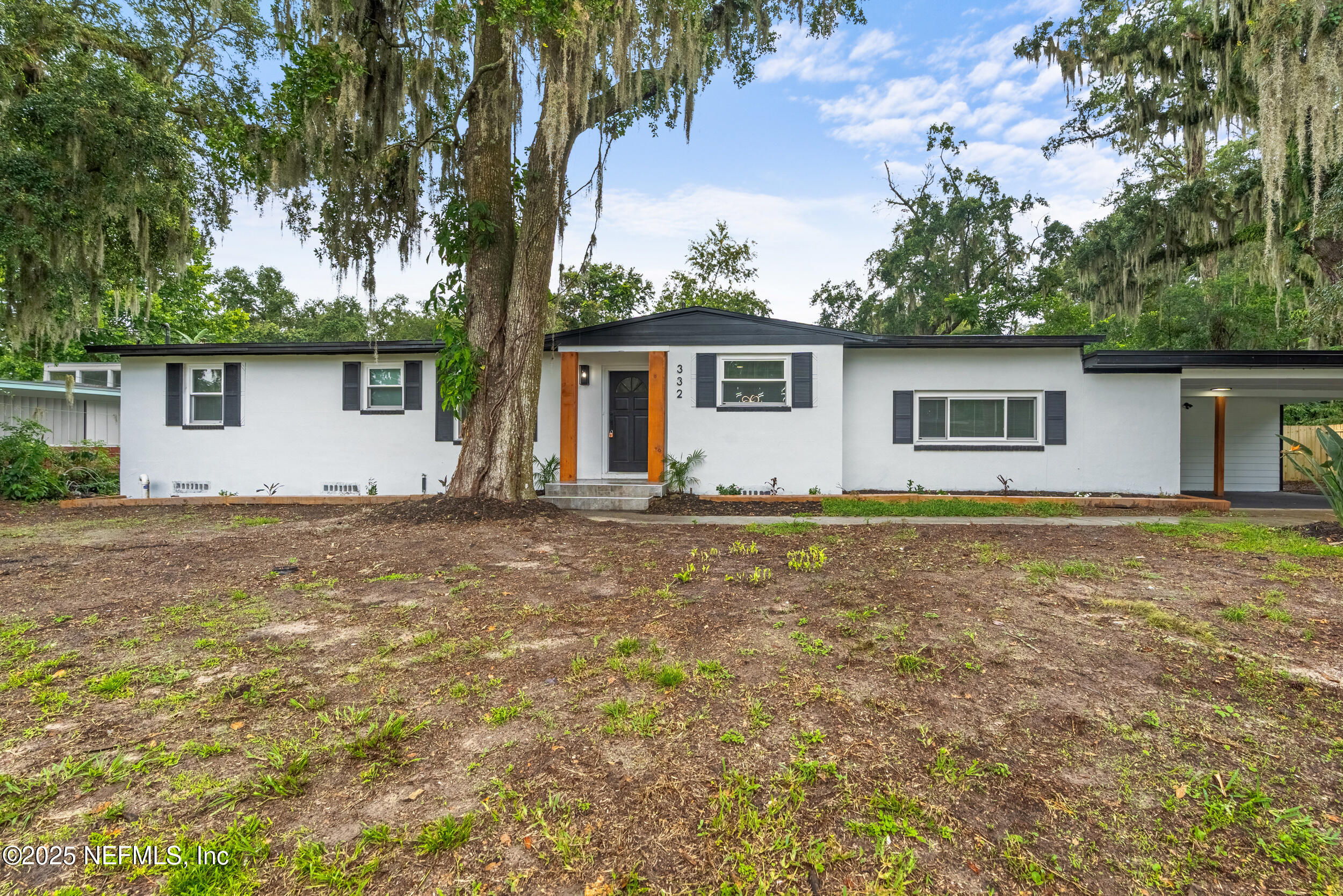 332 TIDEWATER Circle W