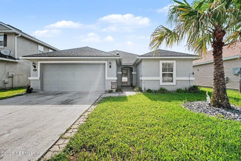 Photo of 16013 HUTTON Lane, Jacksonville, FL 32218 (MLS # 2152919)