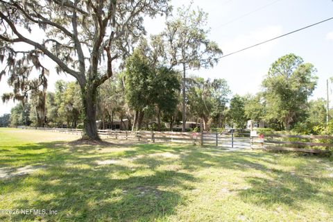 100 LITTLE STAR Road Hawthorne FL 32640
