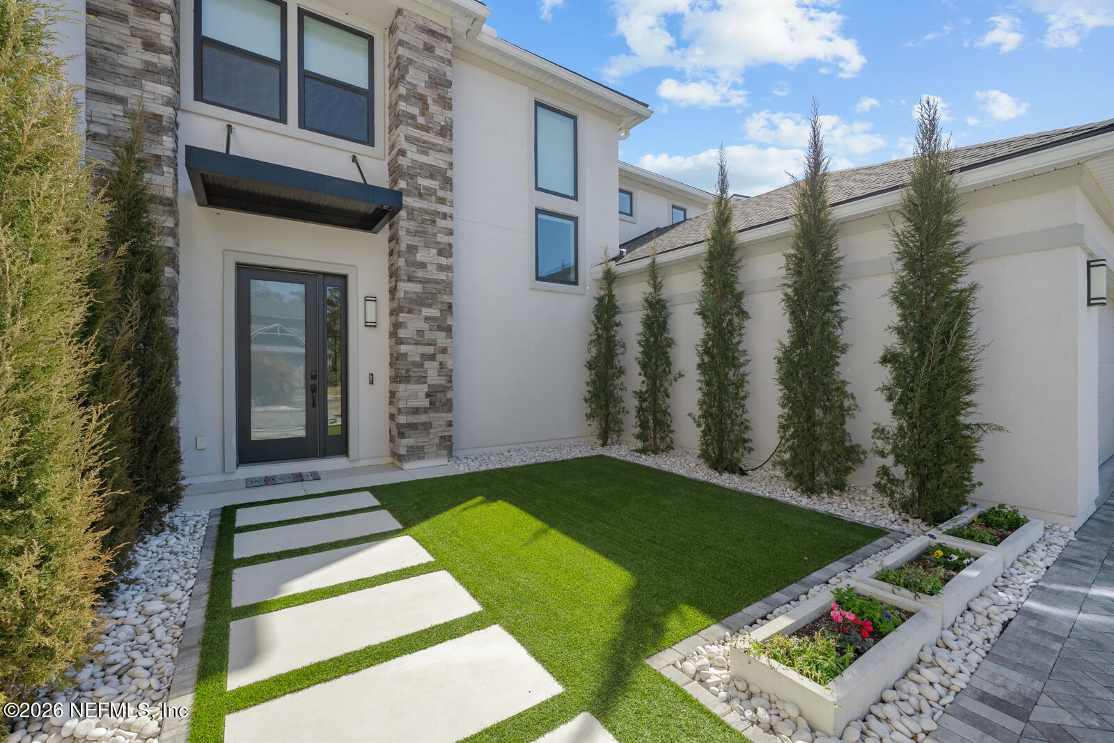 10499 SILVERBROOK Trail