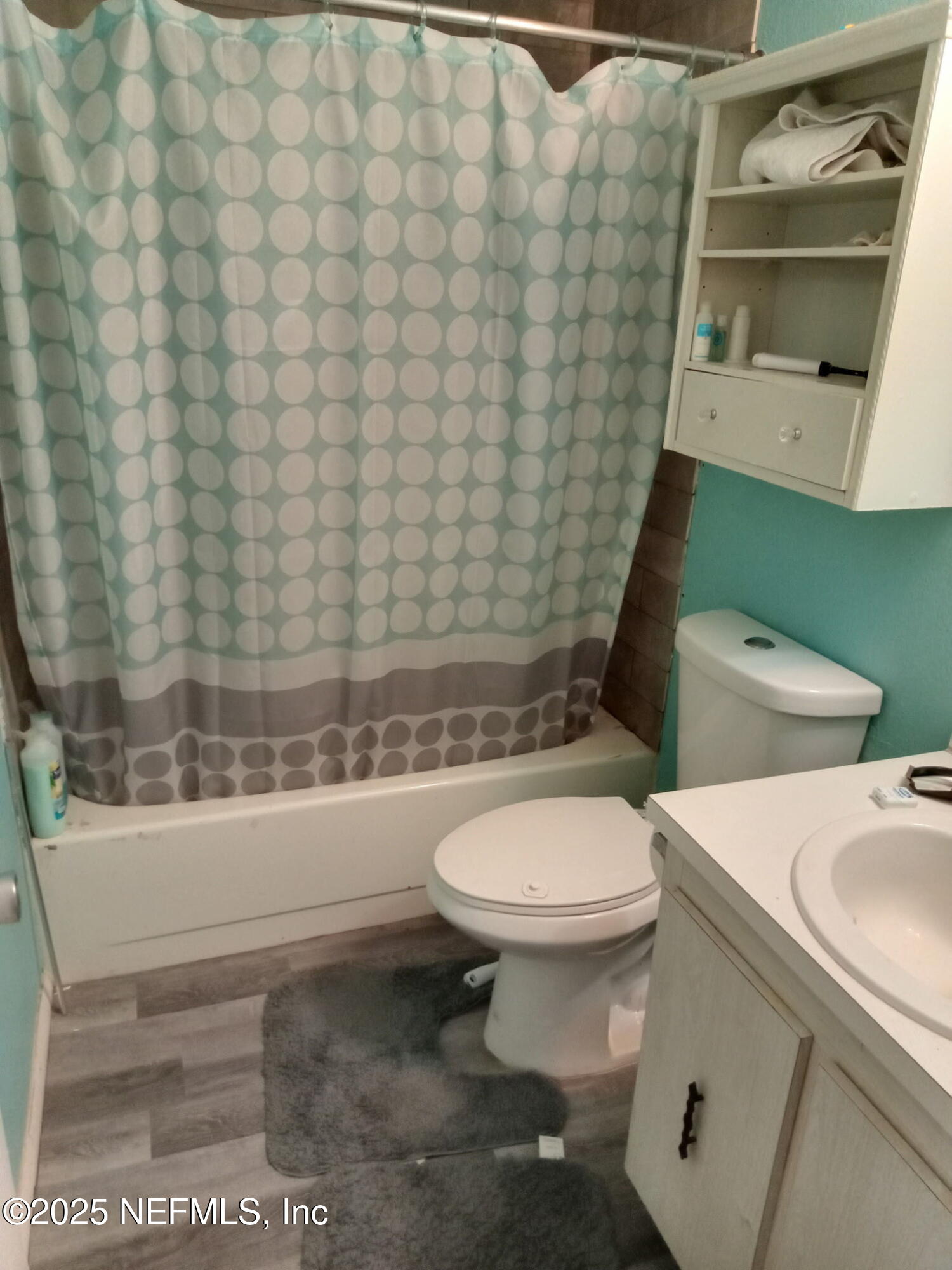 274 HERMOSA Court