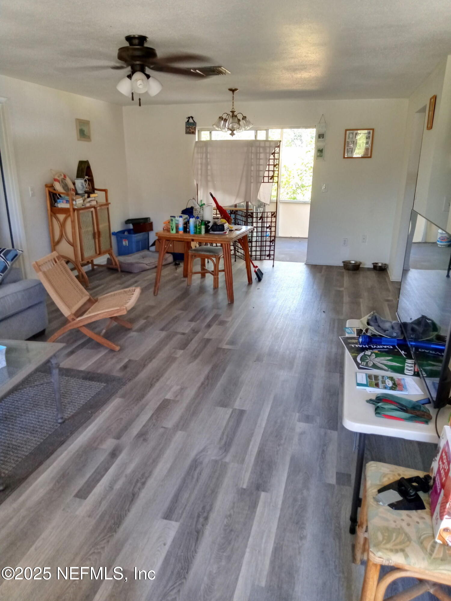 274 HERMOSA Court