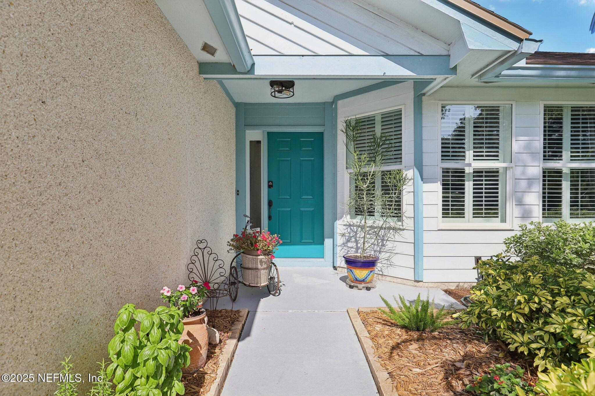 105 SOLANO WOODS Drive