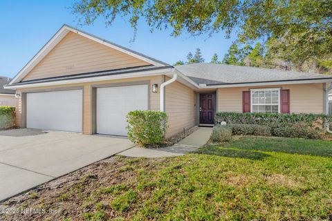 A home in Yulee