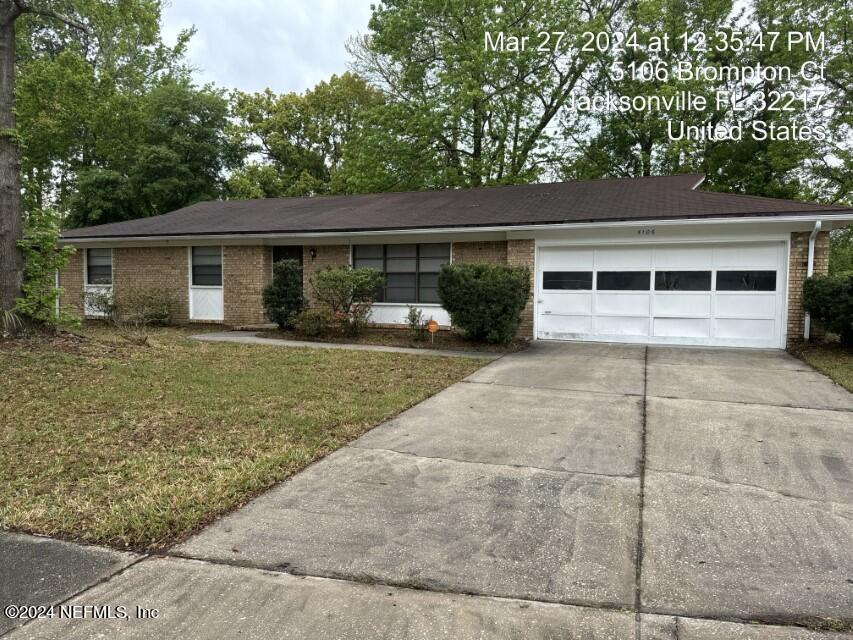 Jacksonville, FL home for sale located at 5106 Brompton Court, Jacksonville, FL 32217