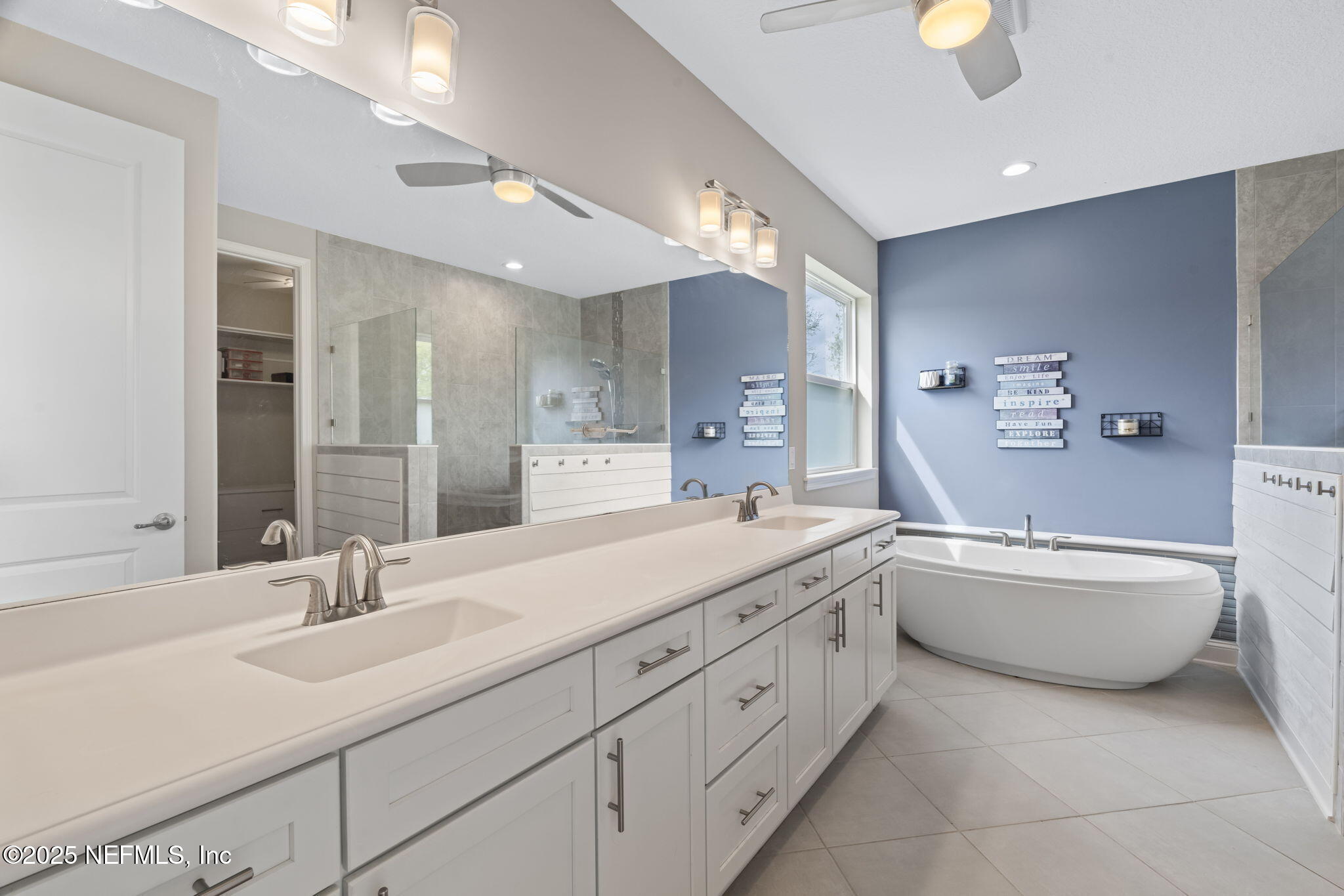 281 VIVIAN JAMES Drive