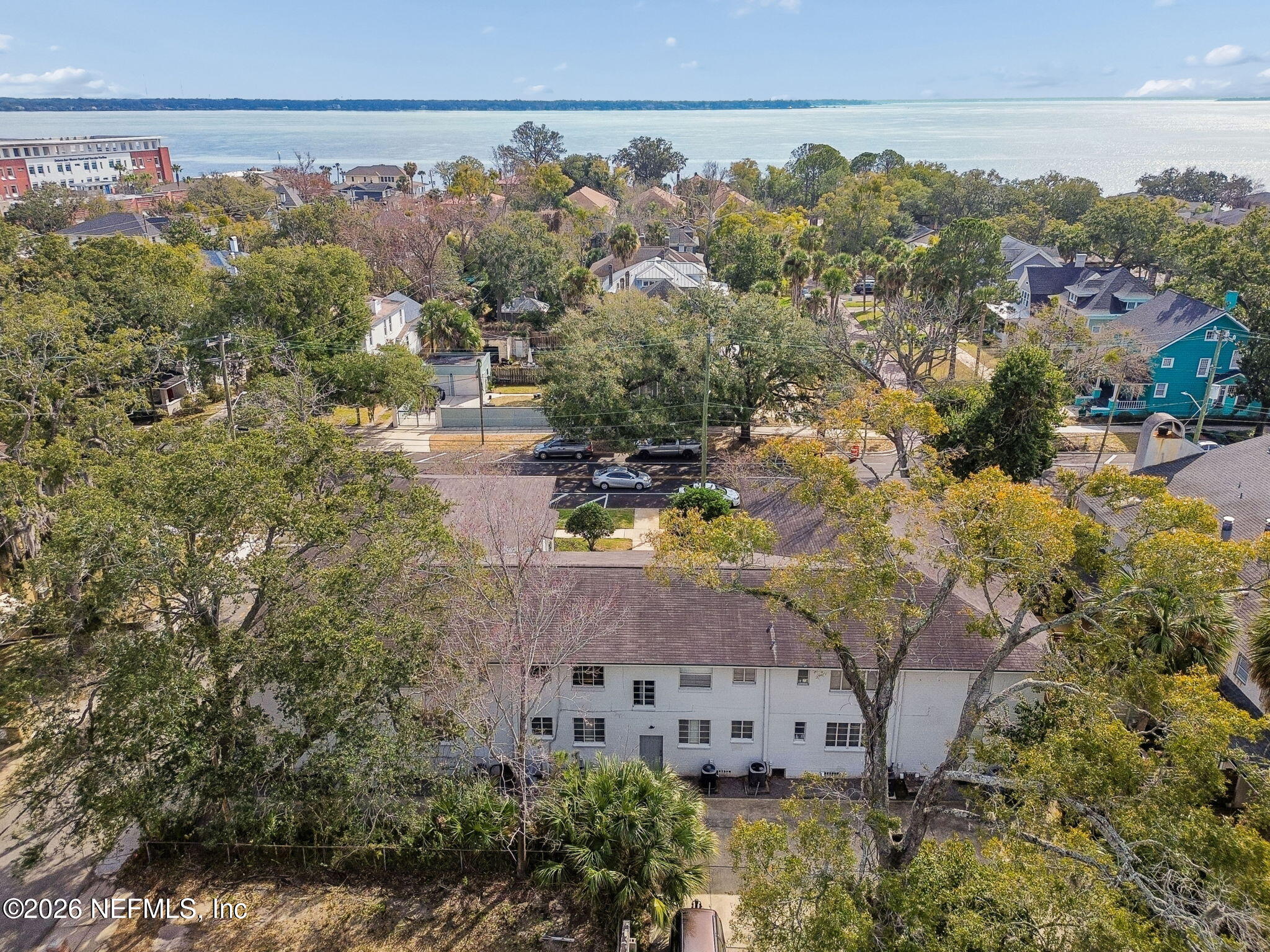 2761 ST JOHNS Avenue