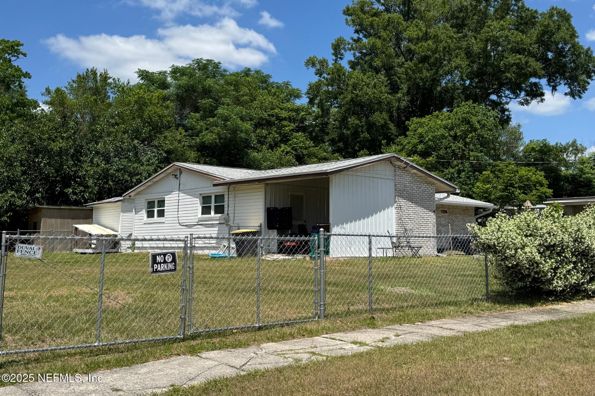 1210 CROWN Drive