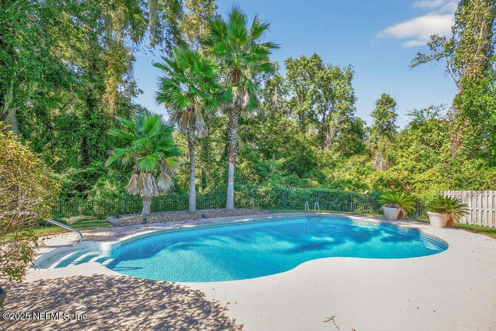 2722 BOTTOMRIDGE Drive