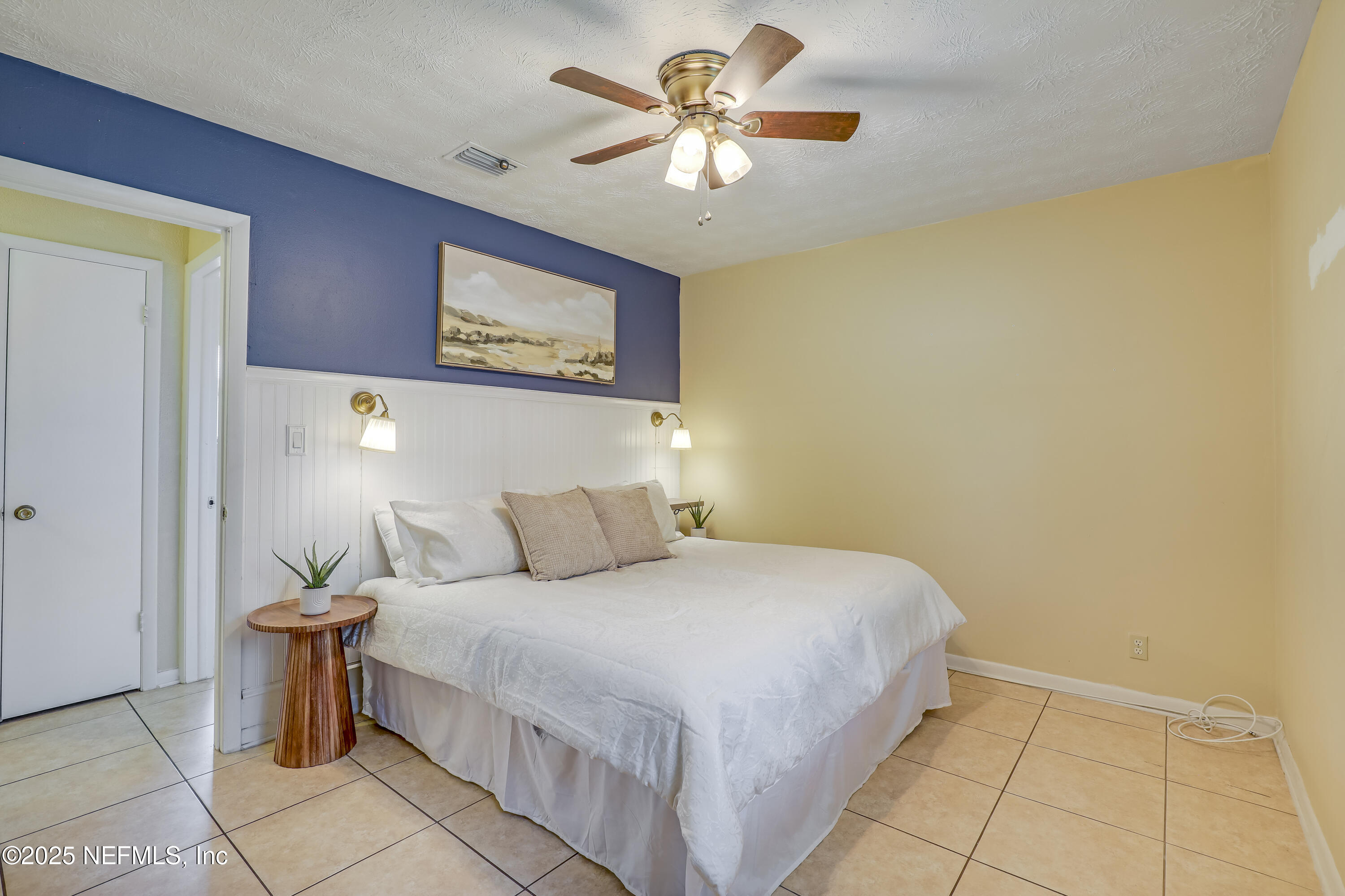 7768 DALEHURST Drive S