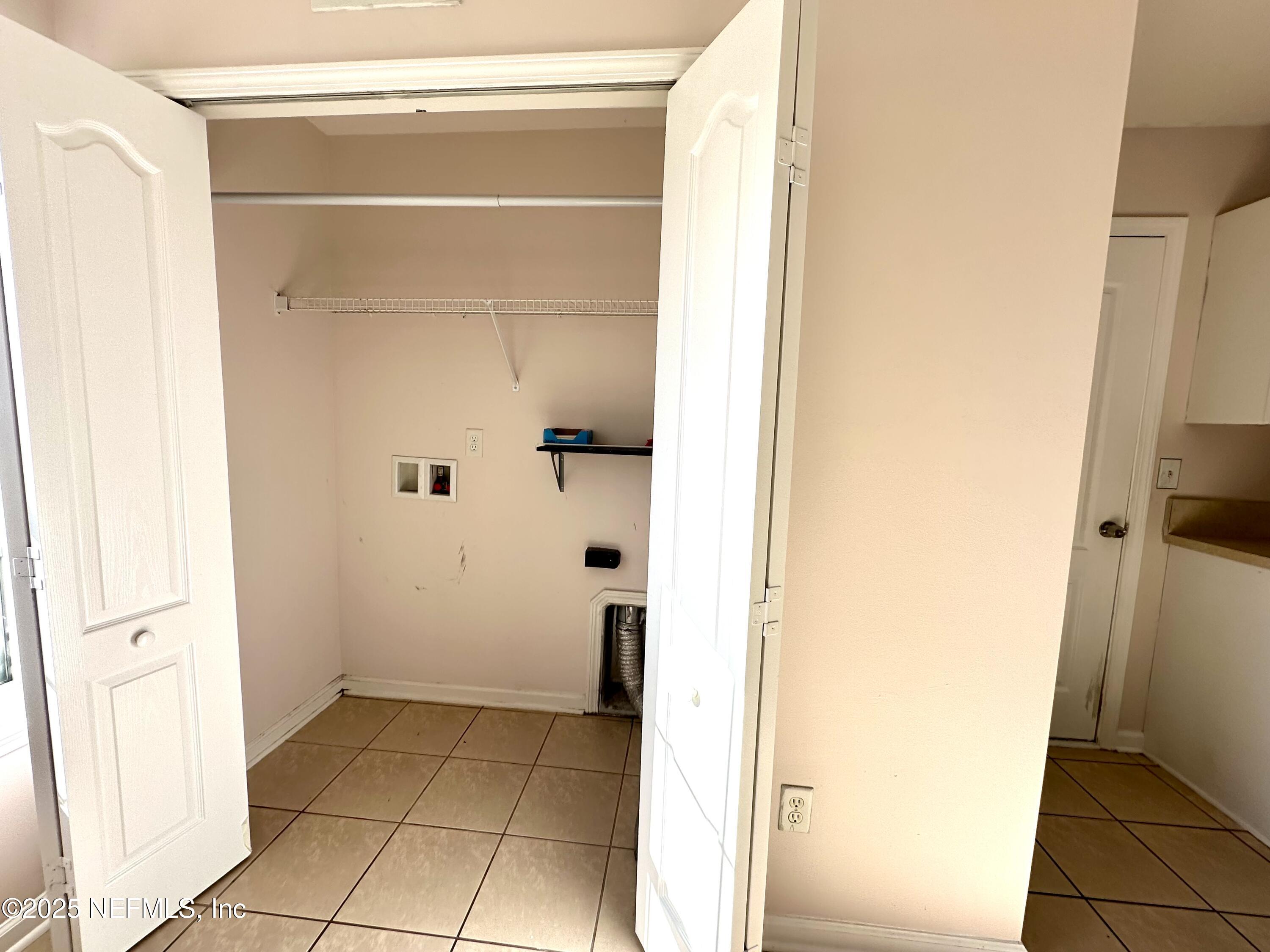 45575 INGLEHAM Circle