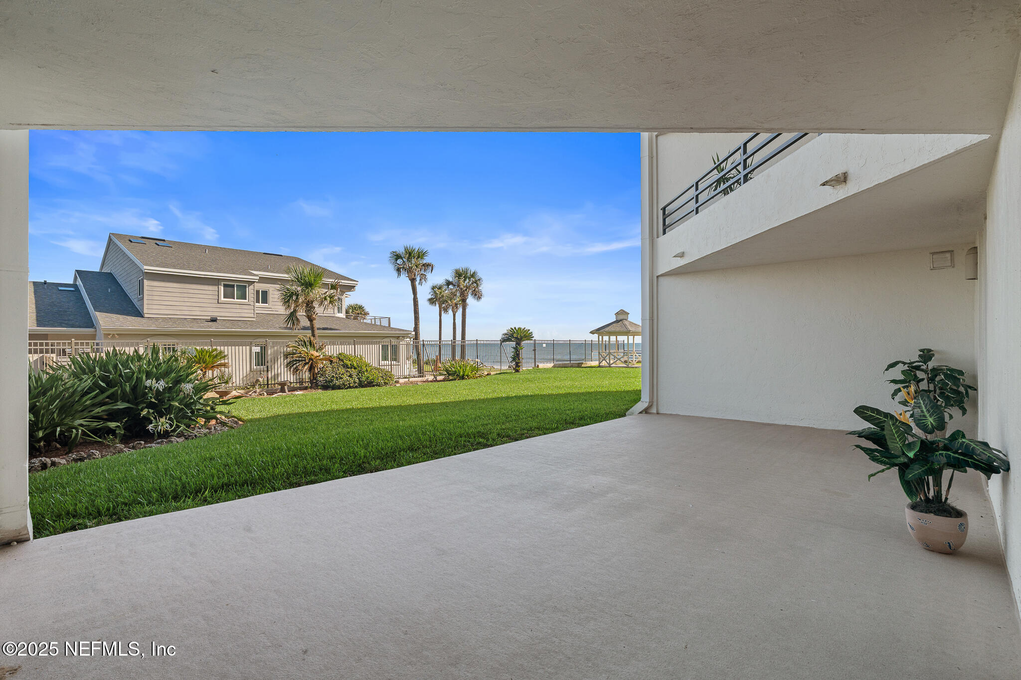 395 S ATLANTIC Avenue 104