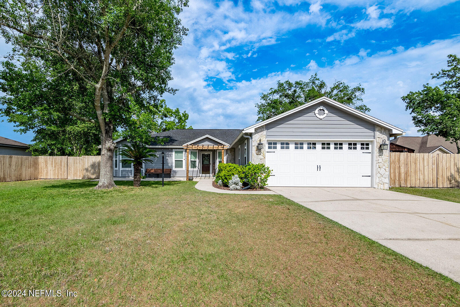 Green Cove Springs, FL home for sale located at 2919 Birdsong Way, Green Cove Springs, FL 32043