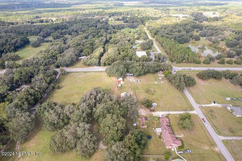 A home in Palatka