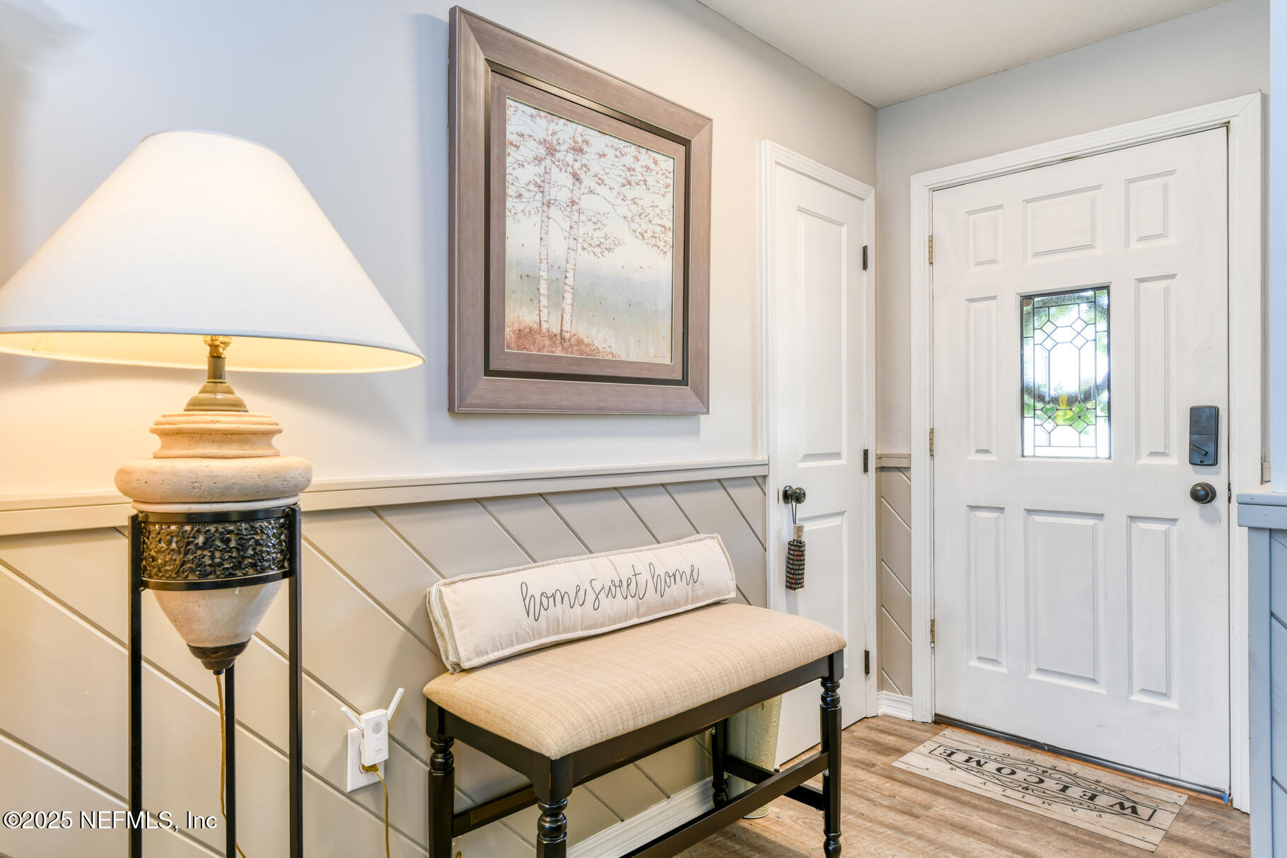 101 W FLAMINGO Drive