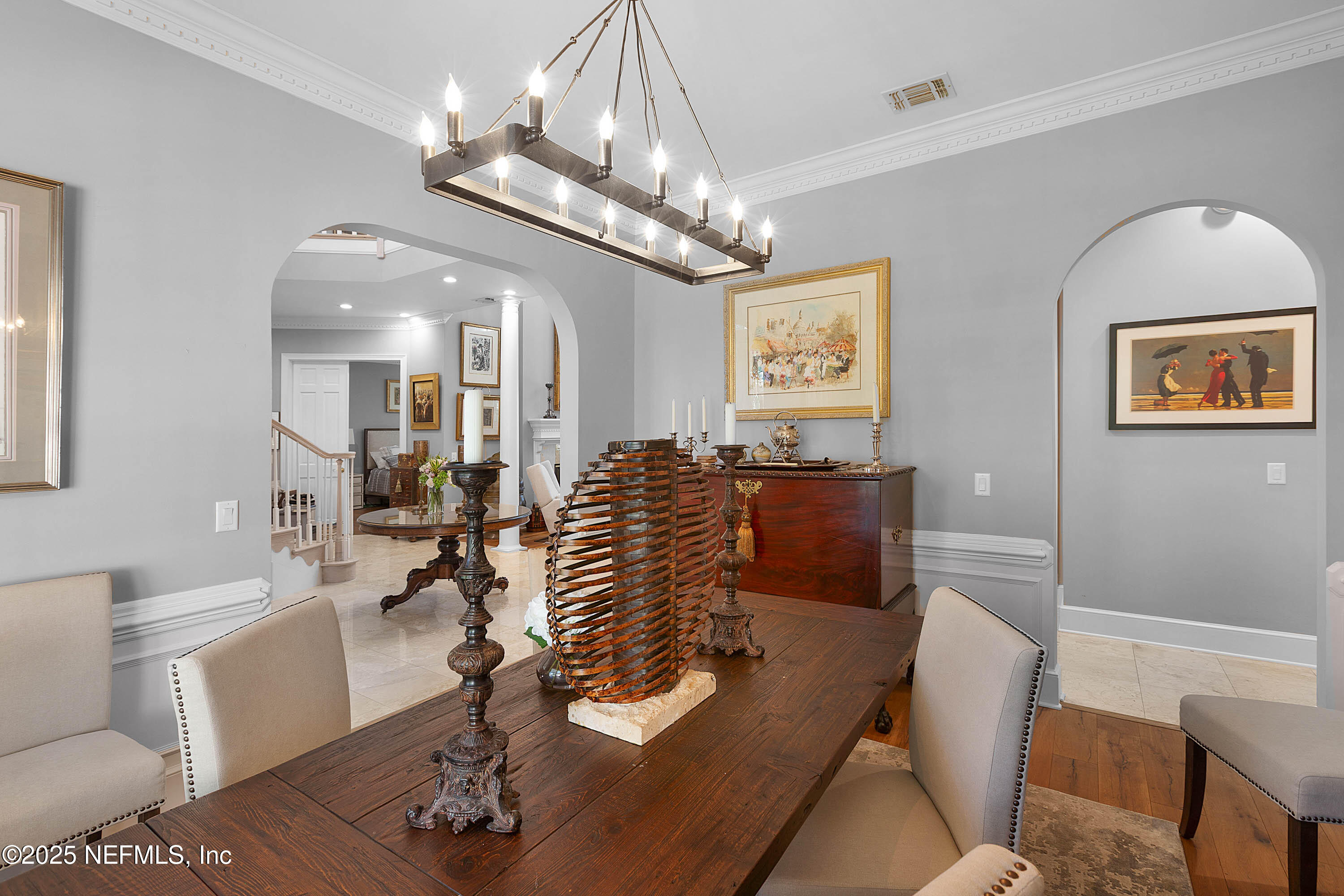 192 TWELVE OAKS Lane