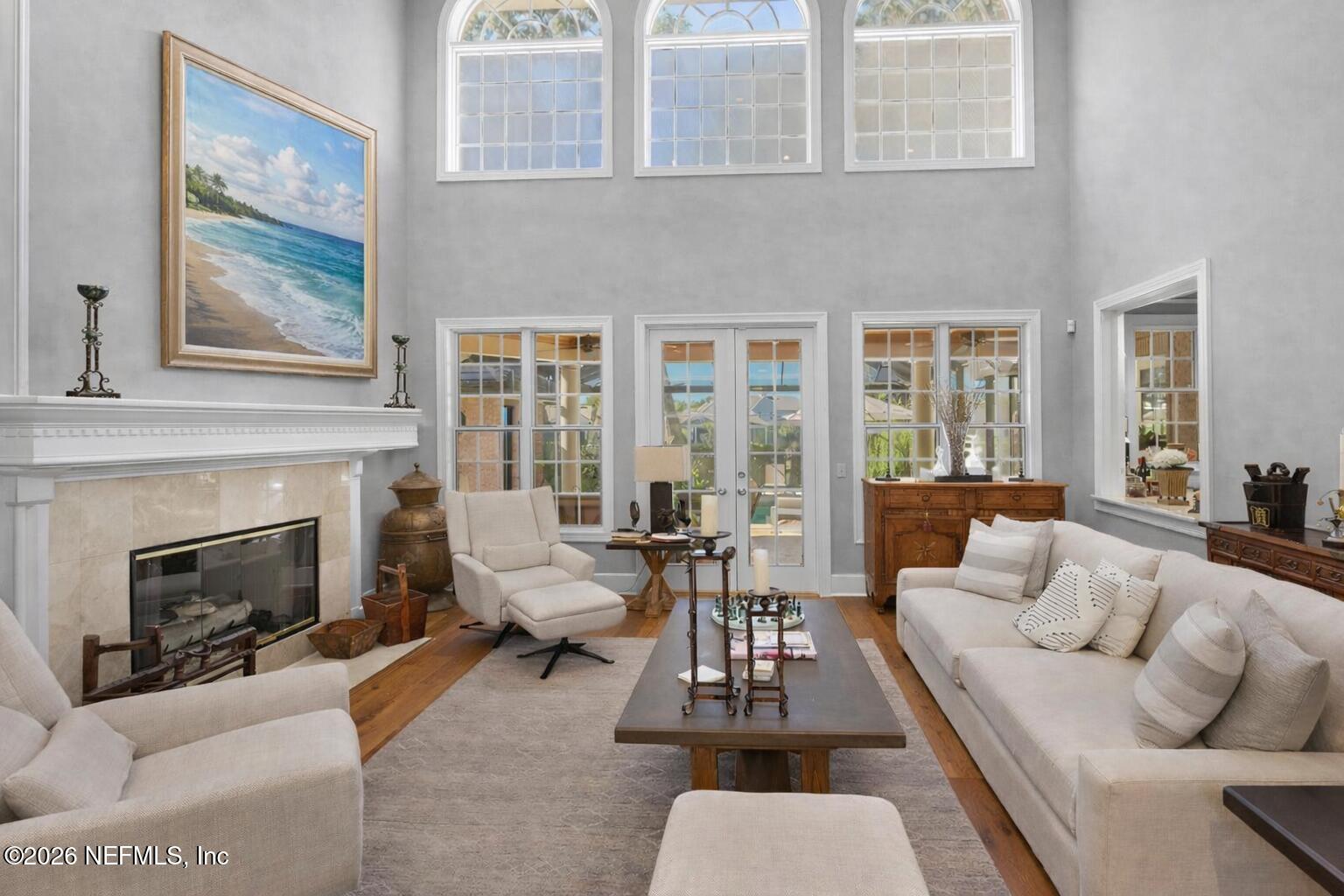 192 TWELVE OAKS Lane