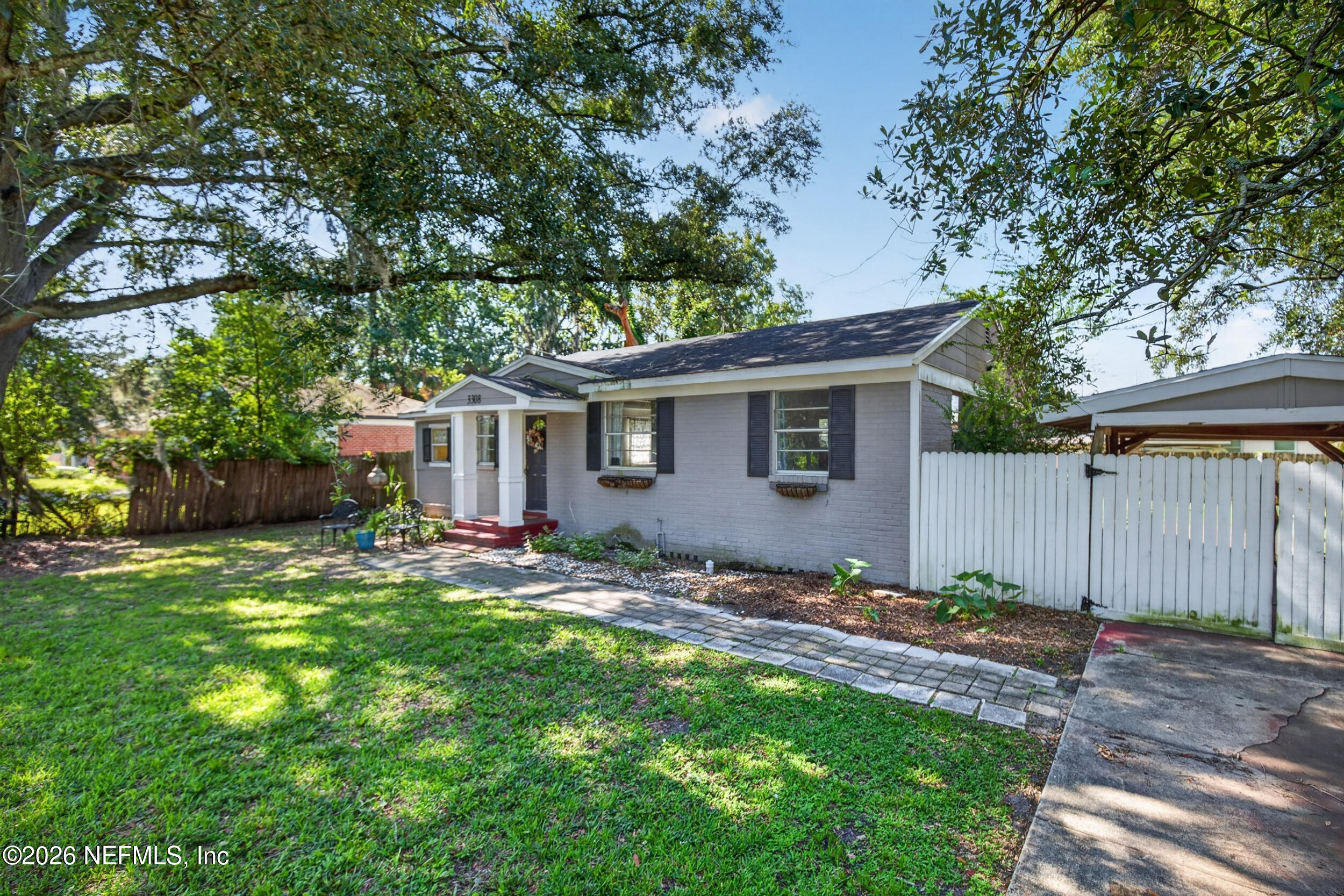 3308 SHERIDAN Road