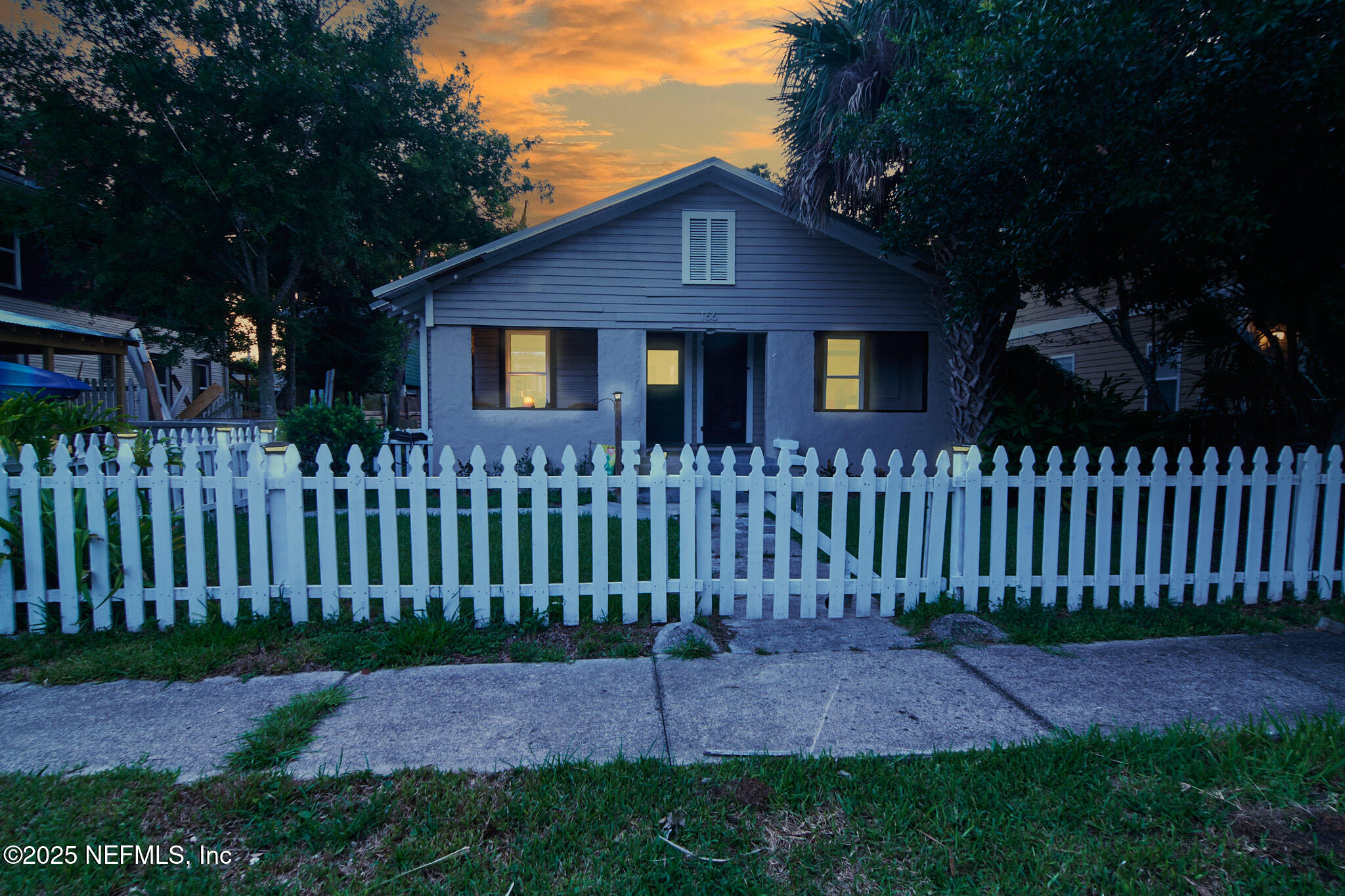 166 MARTIN LUTHER KING Avenue